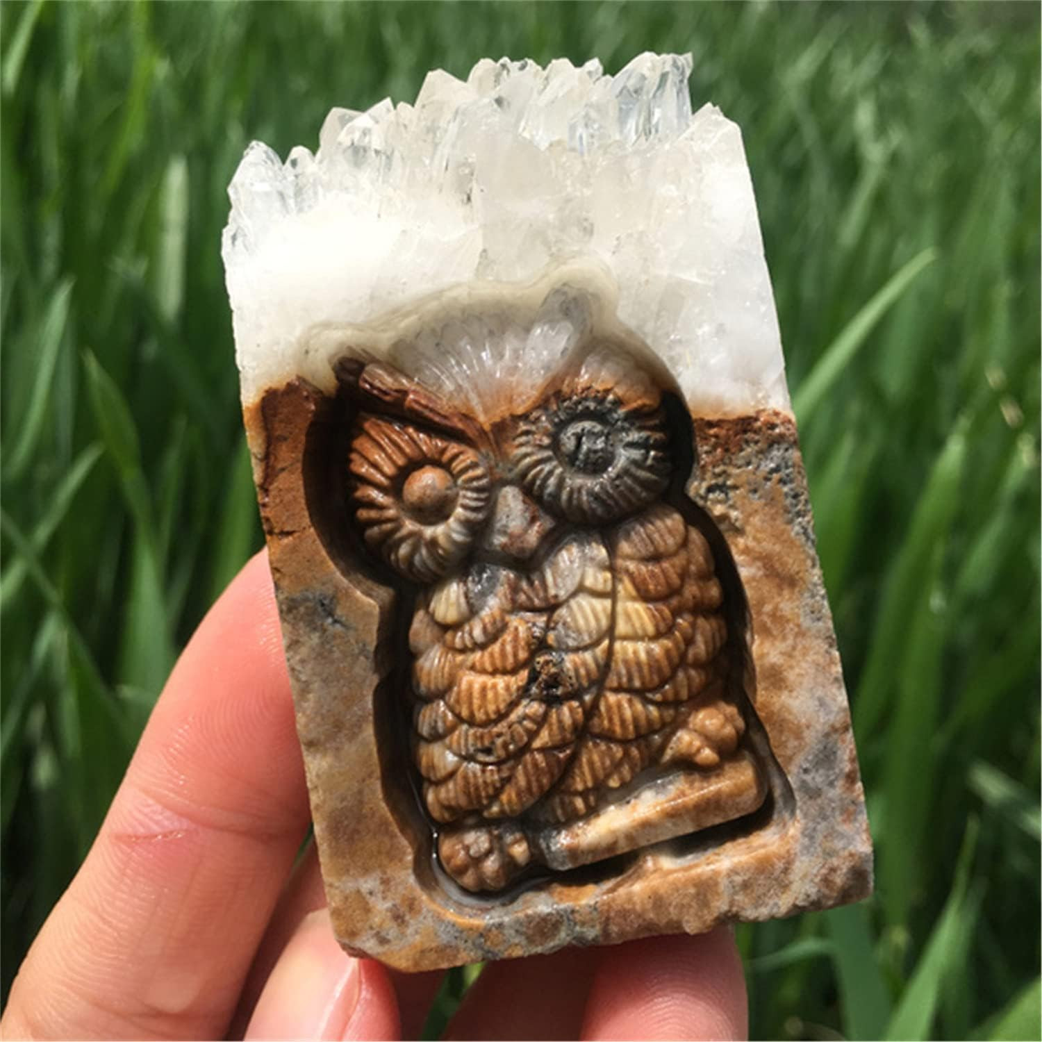 Self-Standing Natural Clear Irregular Cluster Owl Crystal Statue Quartz Sculptur