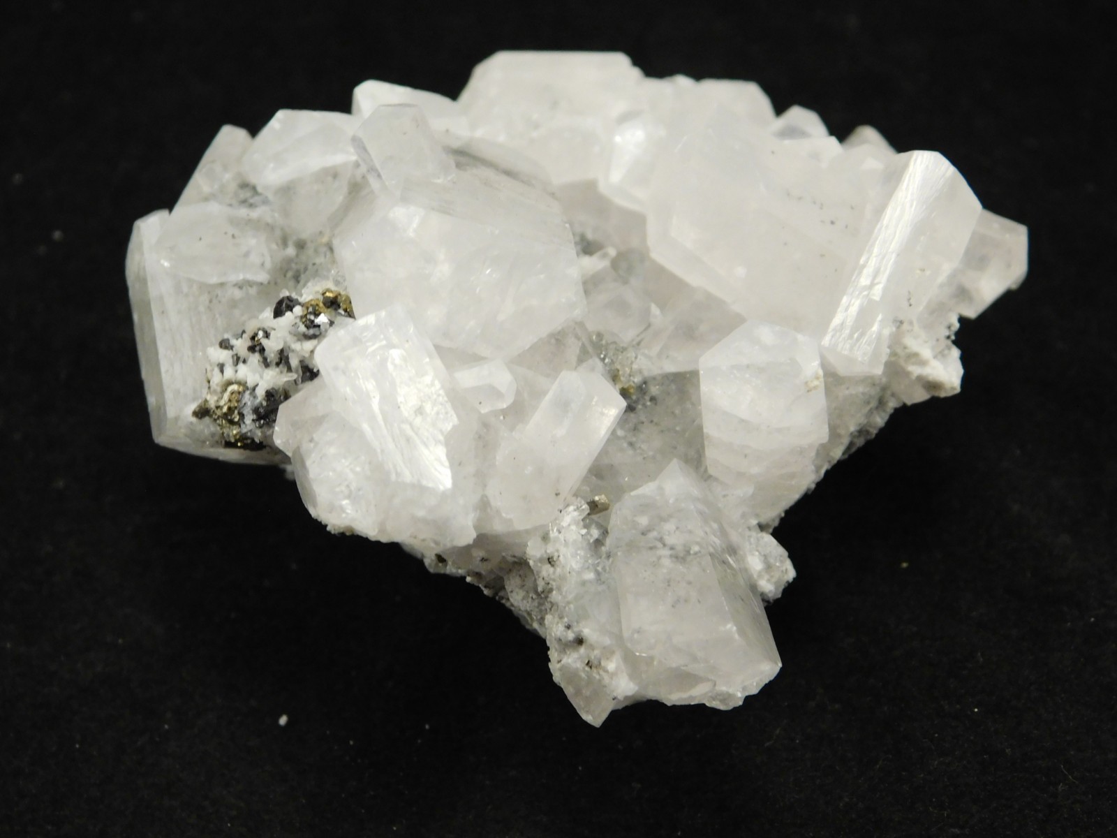 FLUORESCENT Calcite Crystal Cluster on Druzy PYRITE Peru 122gr