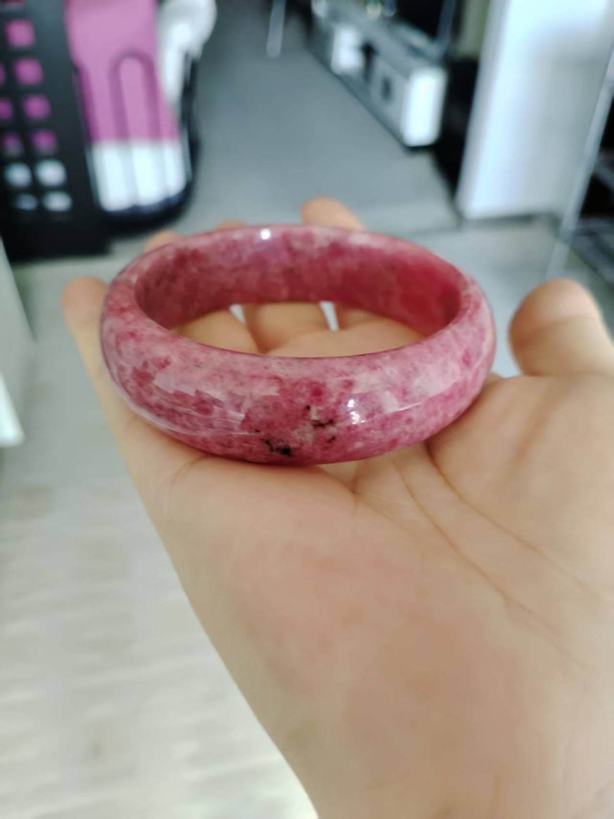 Genuine Natural Rose Quartz Crystal Round Bangle 57mm Adult Collectibles