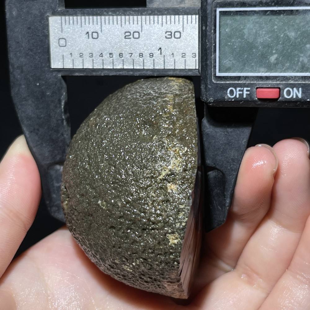 Unique Rough Agate crystal geode Achat Nodule Chinese Agate Xuanhua 140g A045