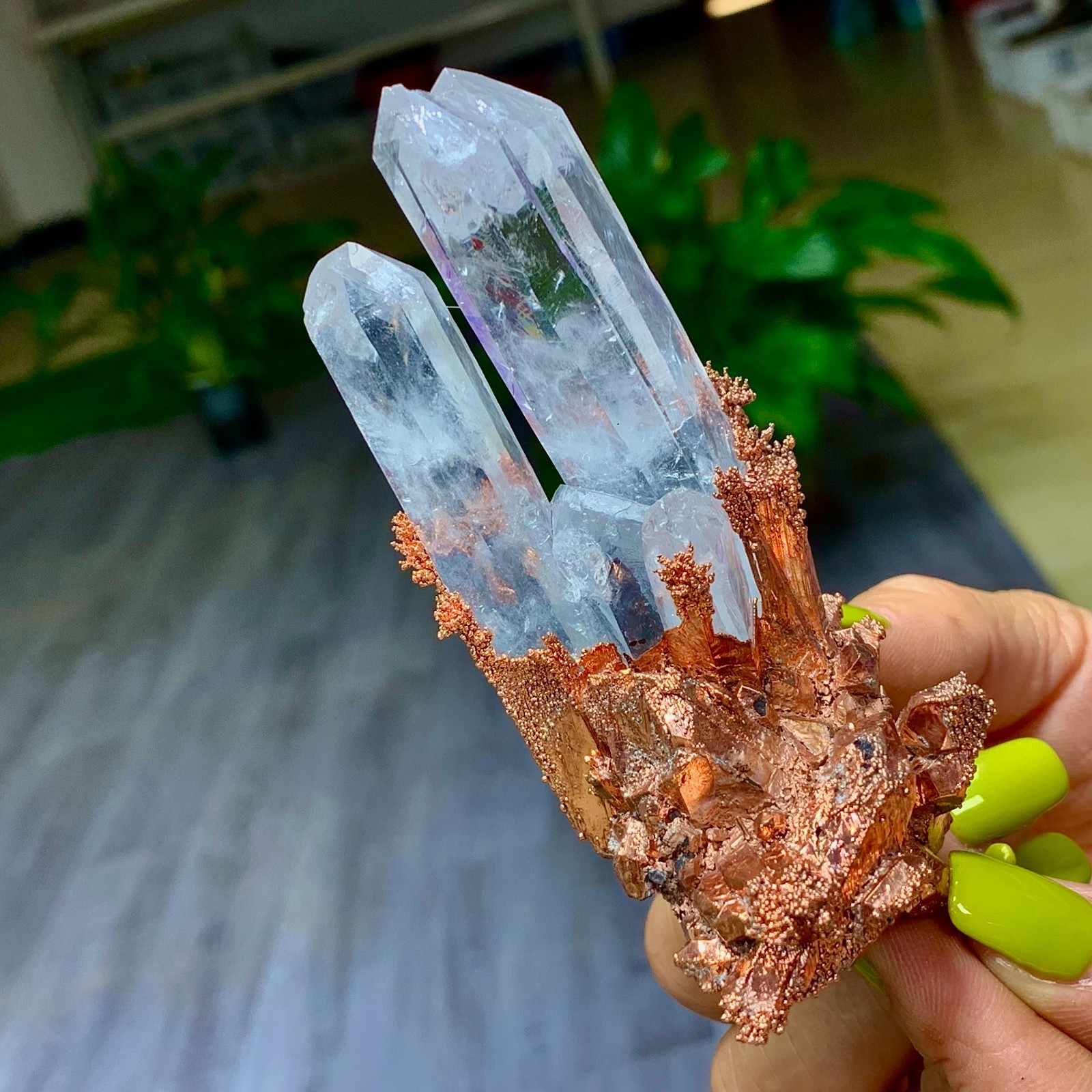 146G Rare iridescent Native Copper with white quartz crystal mineral-symbiosis