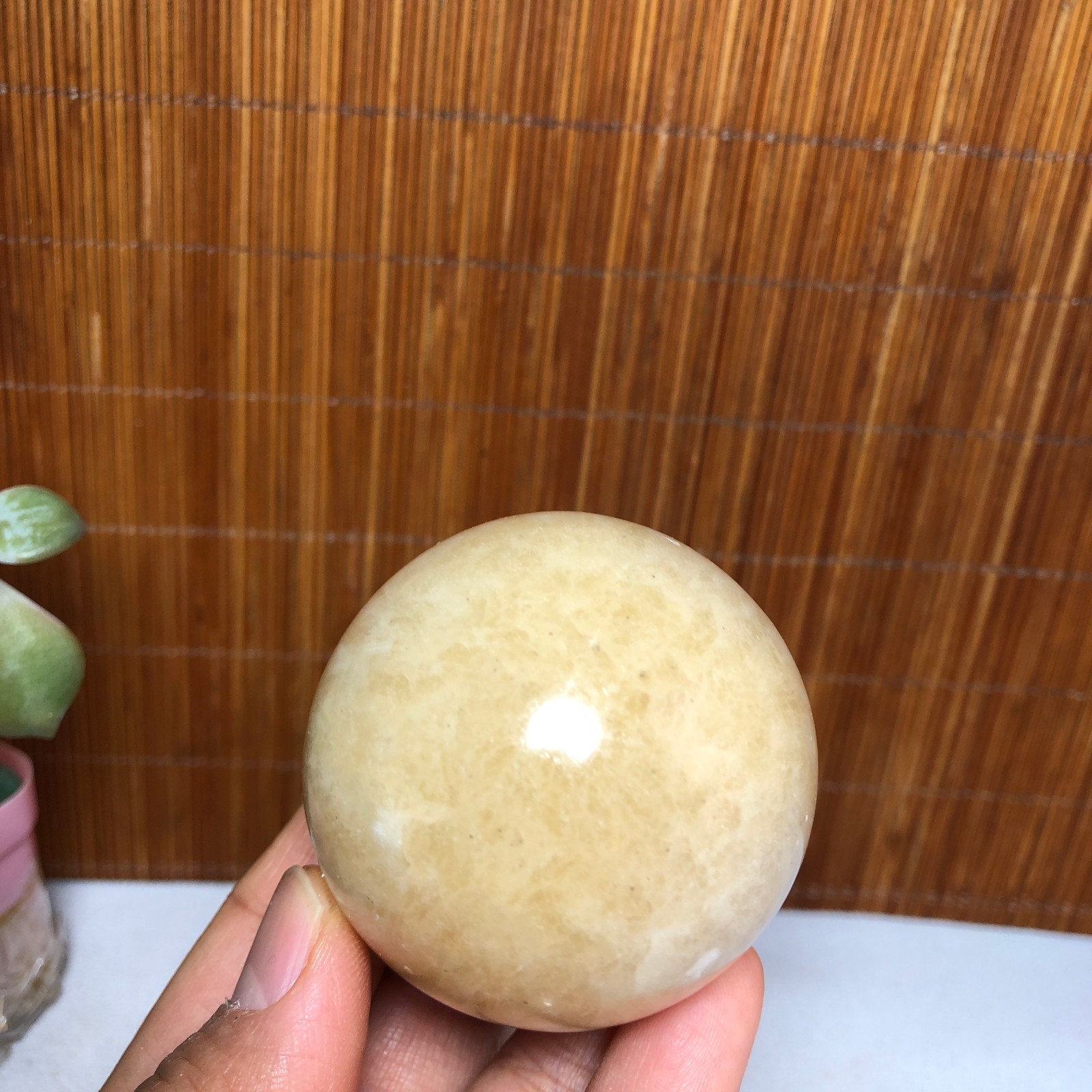50mm Natural polished Yellow Gream Jade Semi-precious Ball sphere 195g A2020