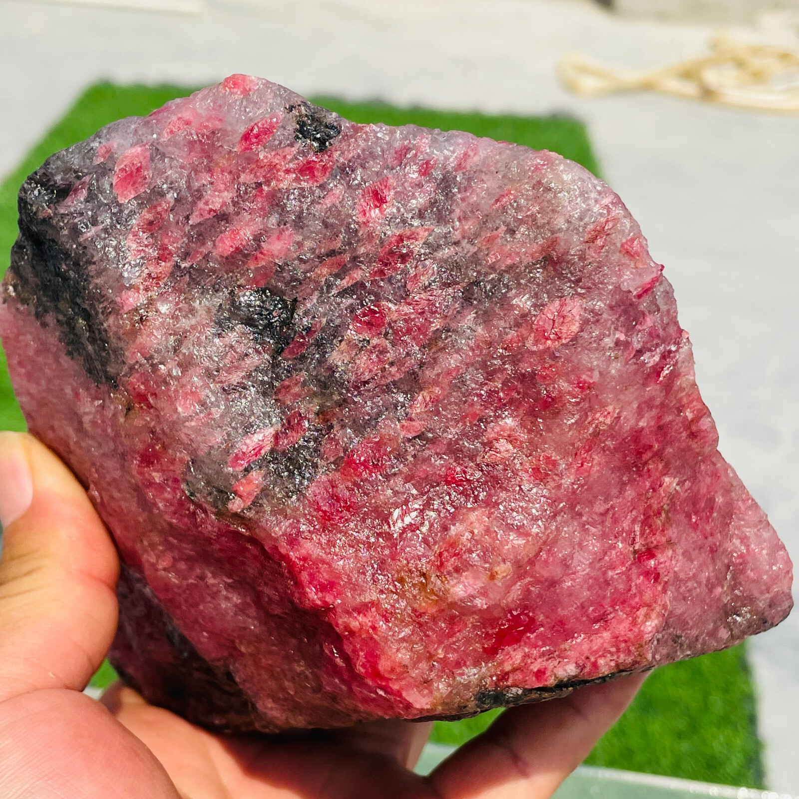 1708g Natural Pink Red Rhodonite Quartz Crystal Gemstone Rough Specimen Healing