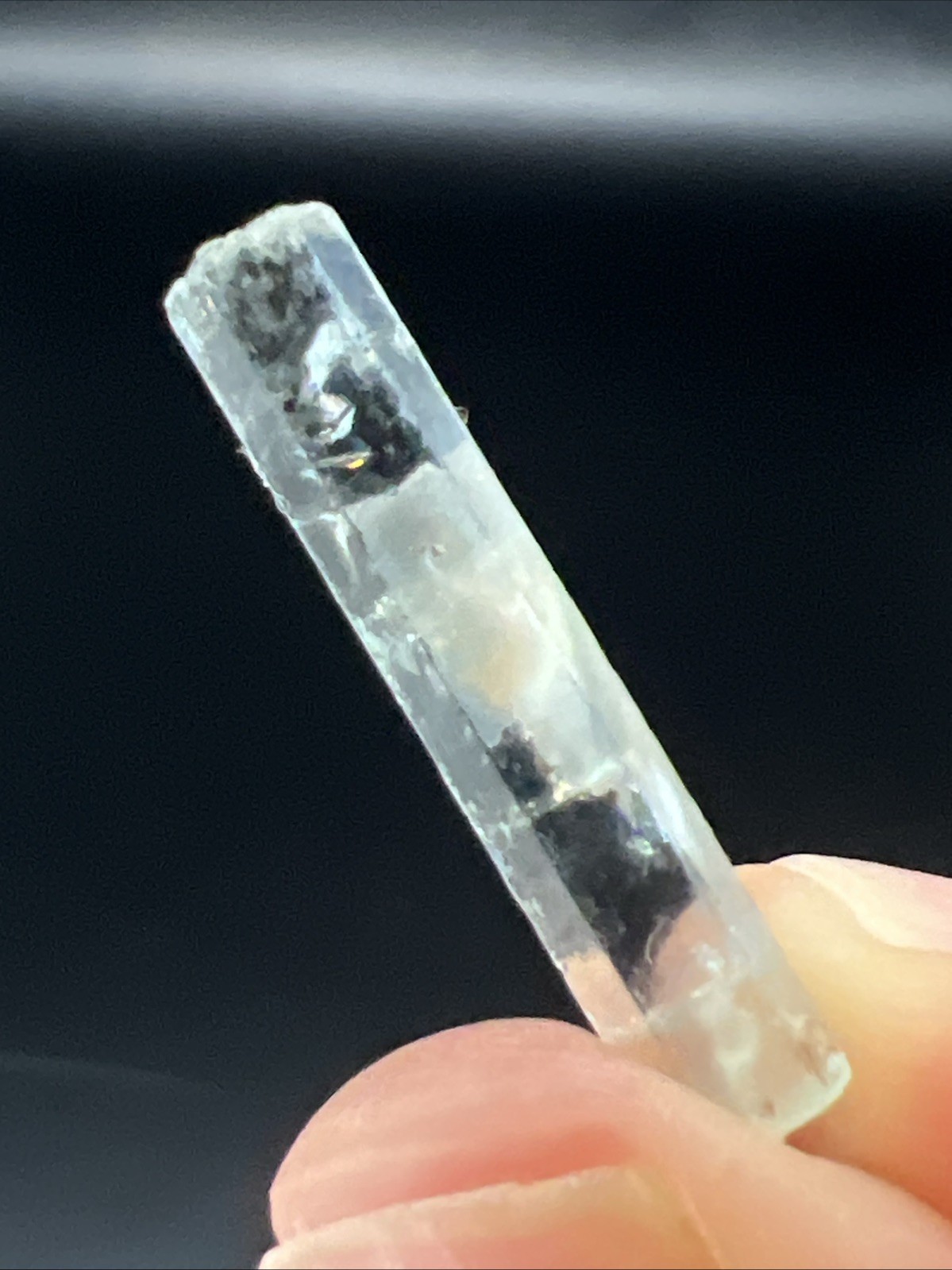 Vanadium Emerald Crystal – Nigeria Green Beryl Eye Clean Terminated -4+ct 1307