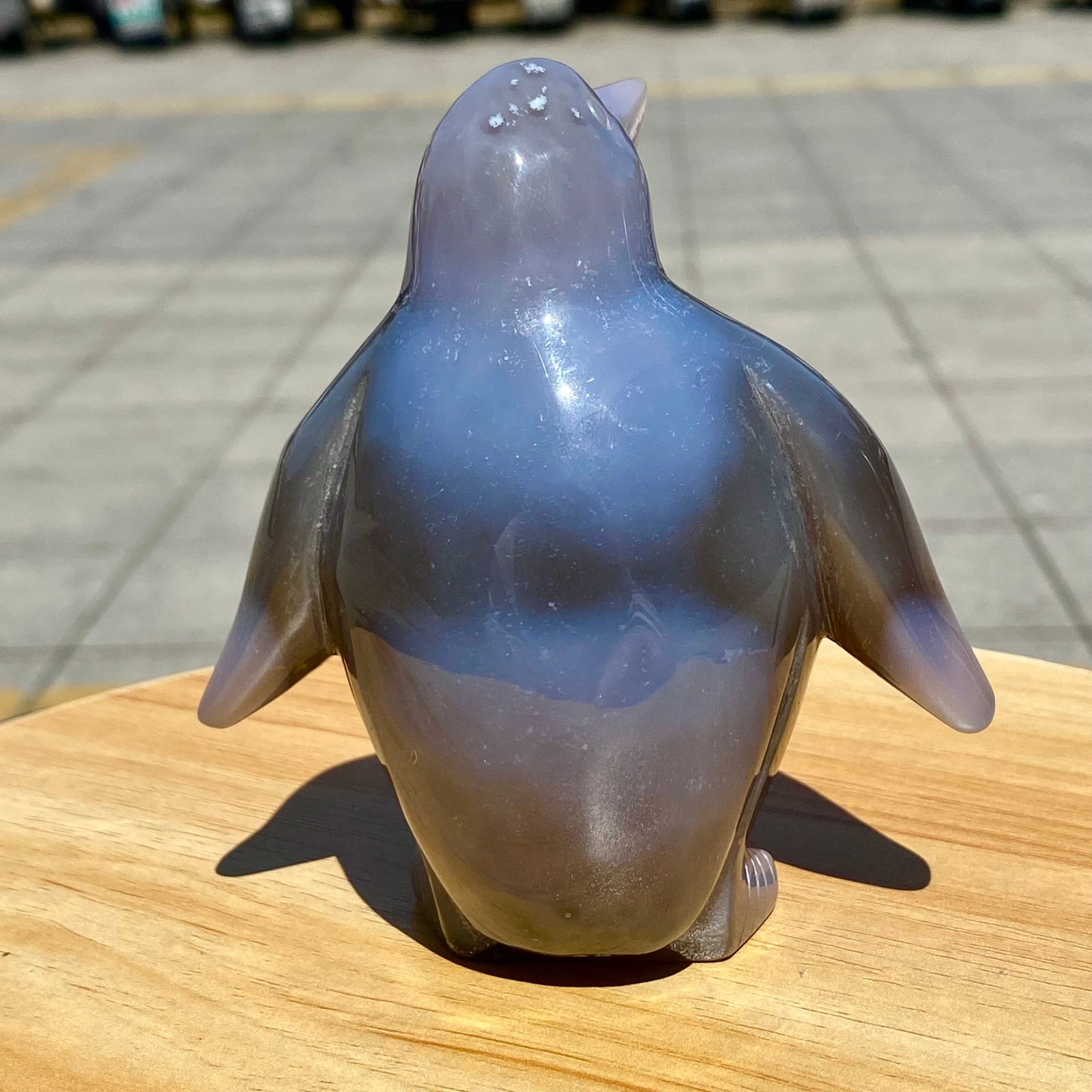420G Natural Agate Hand Carved Penguin Figurine, Cute Crystal Animal Statue