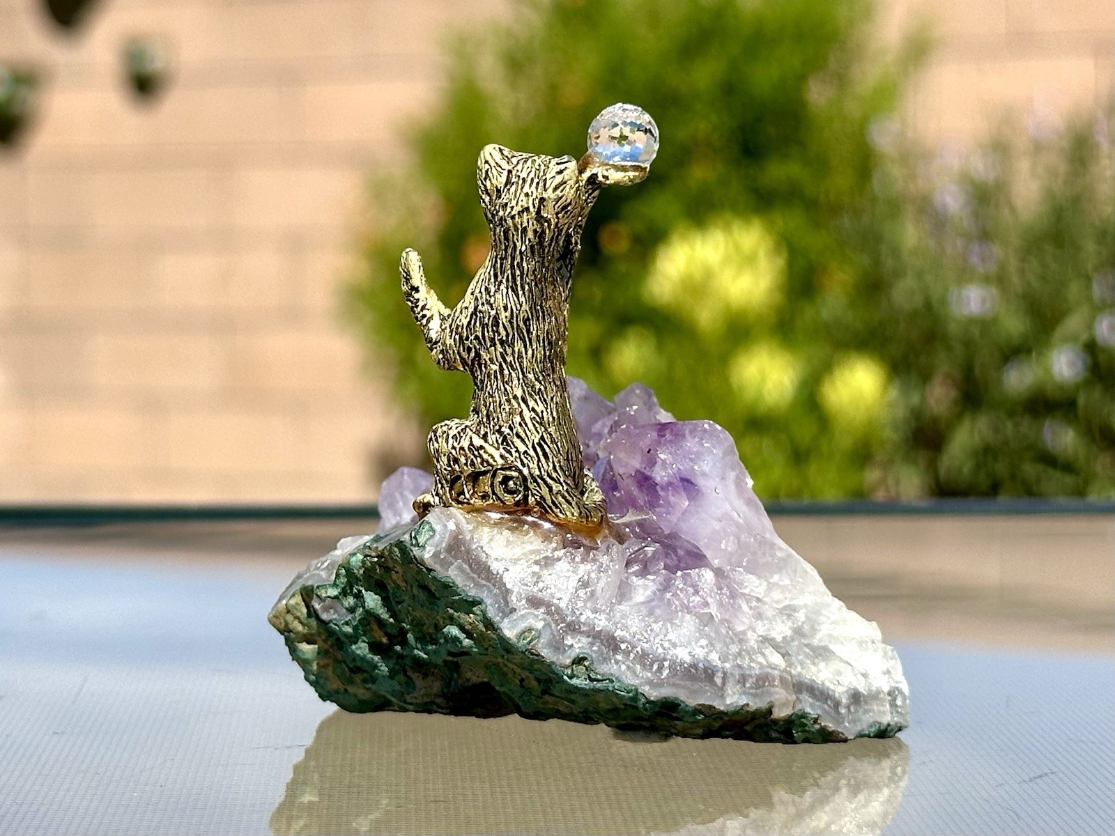 Amethyst Crystal Cluster Geode Slice w/ Brass Metal Cat Figurines Natural Quartz