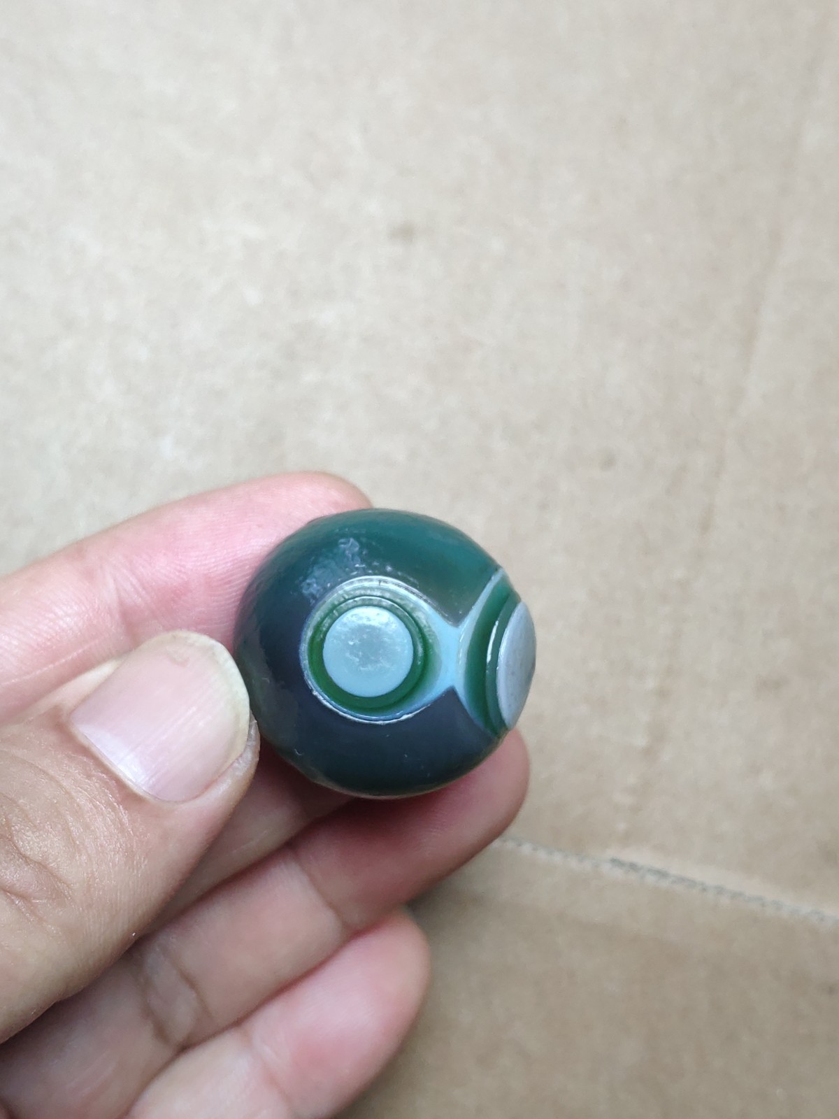 28mm Beautiful Natural Gobi Agate eye agate Polishing