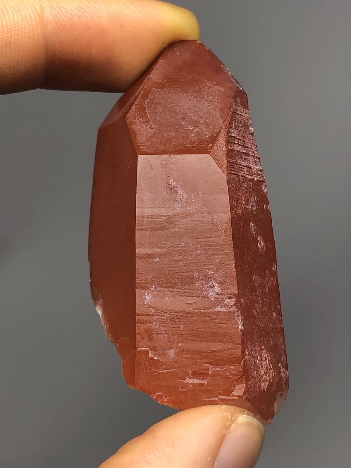 Red Quartz Crystal Point Morocco 1.7oz N34