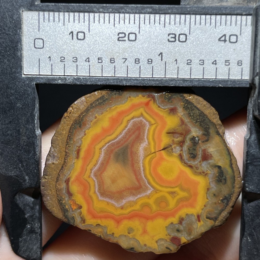 Unique Rough Agate crystal geode Achat Nodule Chinese Agate Xuanhua 21g D734