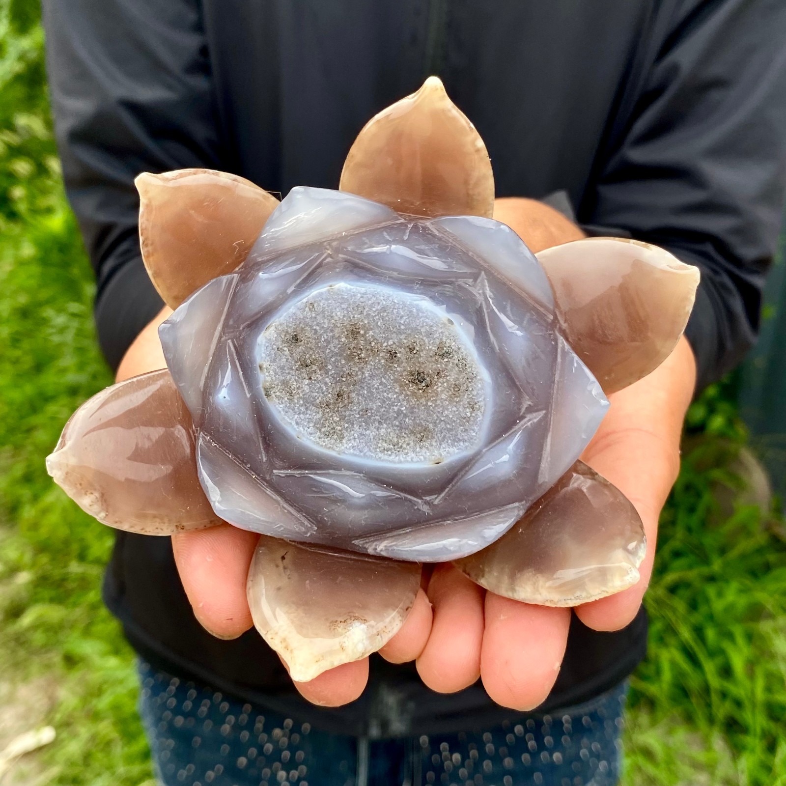 343G Natural Agate Geode Carved Lotus Flower, Hand Carved Healing Crystal Home
