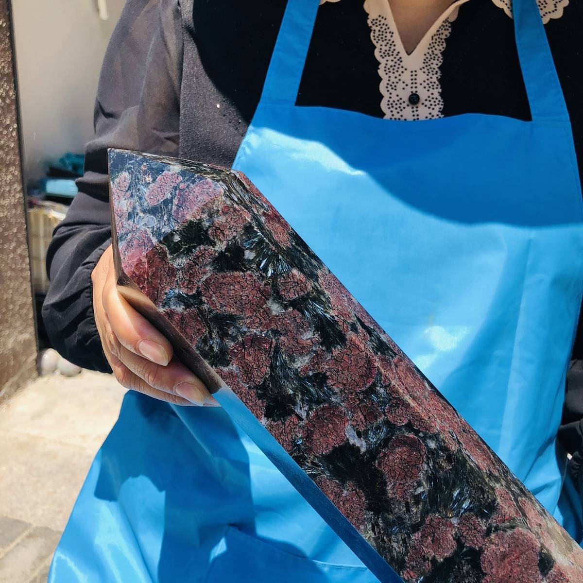 8LB Natural garnet crystal obelisk quartz crystal energy column Reiki healing