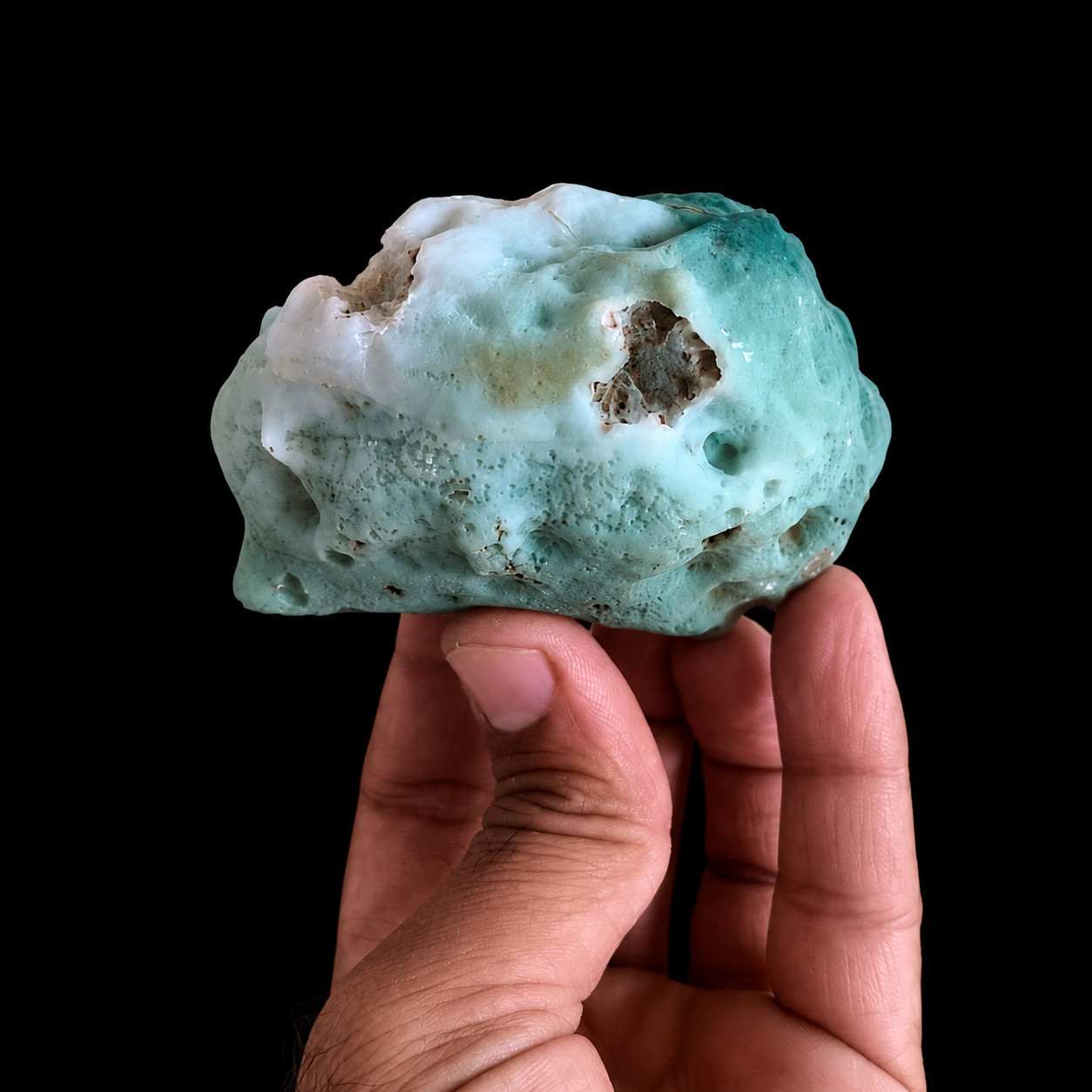 Natural Amethyst Geode Crystal Specimen 212g 8x6x4cm Purple Quartz
