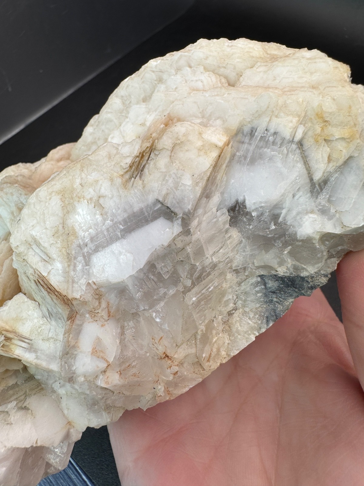 6672 Lovely White Petal Calcite with Pink UV Hu Bei 654g