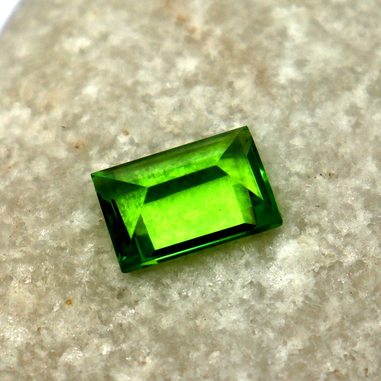 CERTIFIED Flawless Green Peridot 10.20 Ct Baguette Cut Natural Loose Gemstone