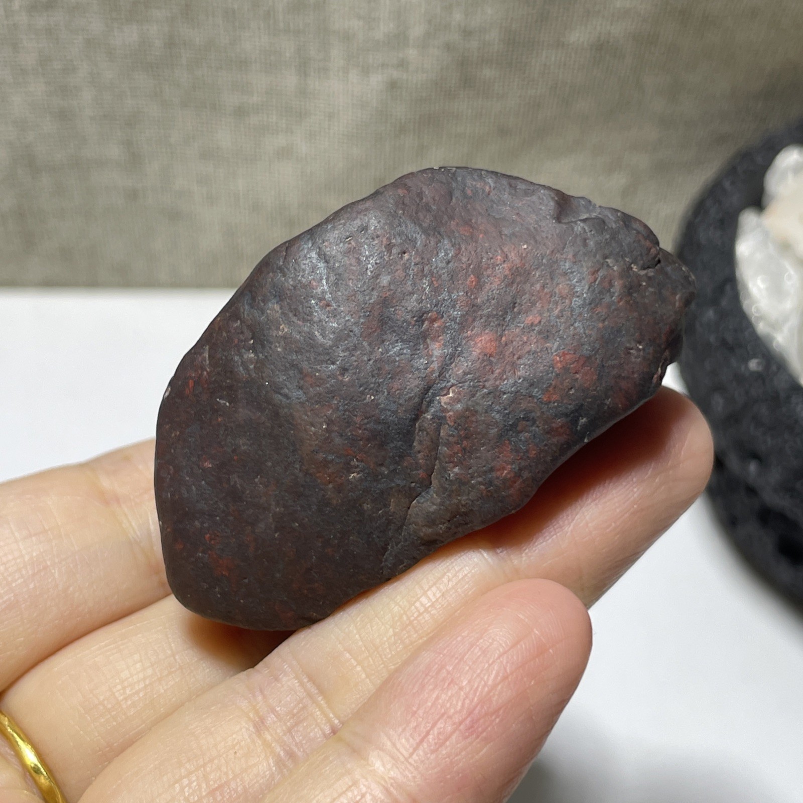 62g Natural Iddingsite meteorite specimen raw stone from China a2212