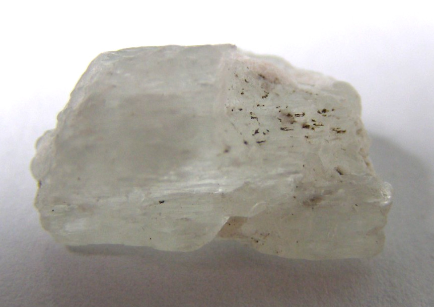 SMALL NATURAL PIECE OF ICE BLUE KUNZITE 1.5 x 0.9 cms 2.04 gm #1