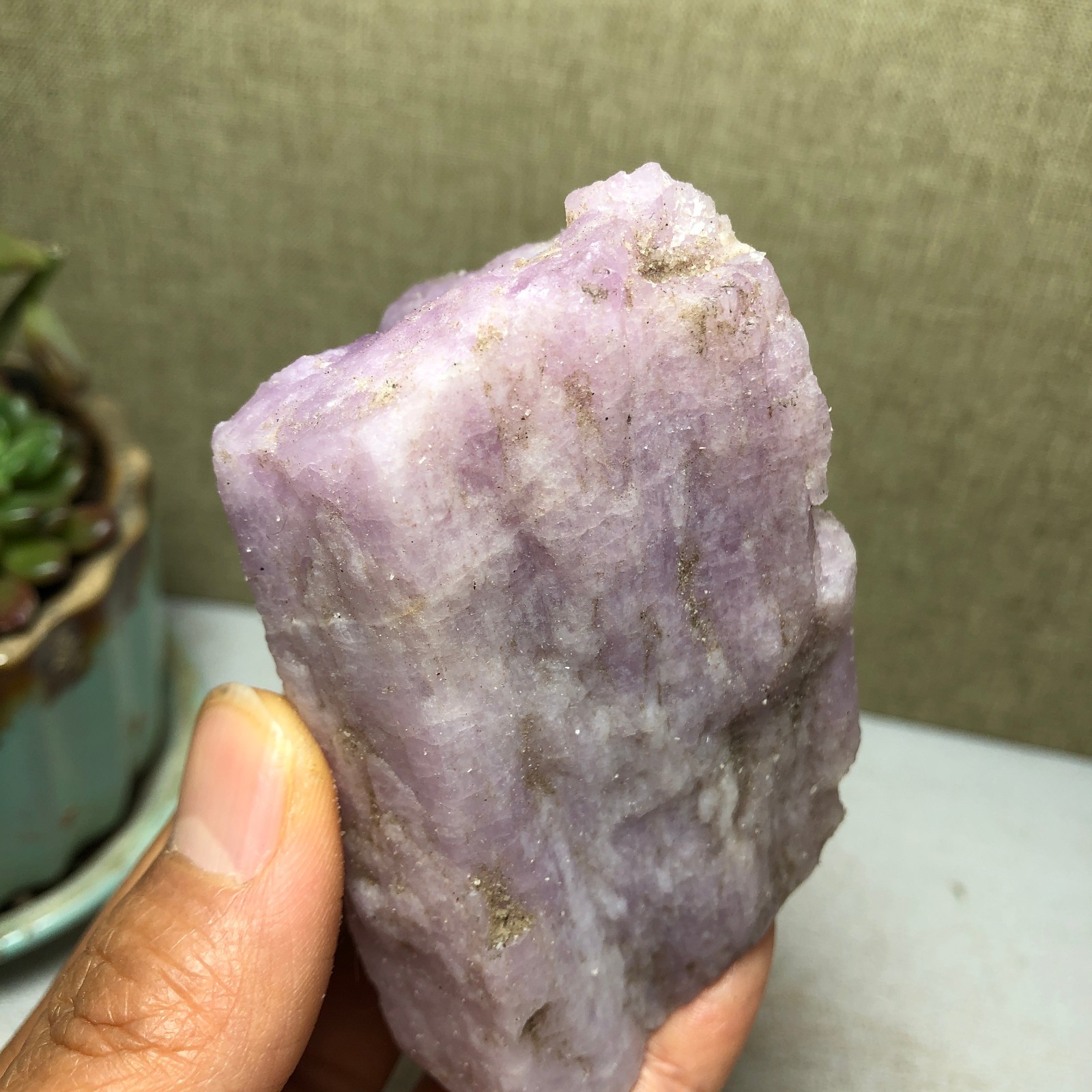72mm Natural Kunzite Crystal semi-precious rough original Specimen 226g A4174
