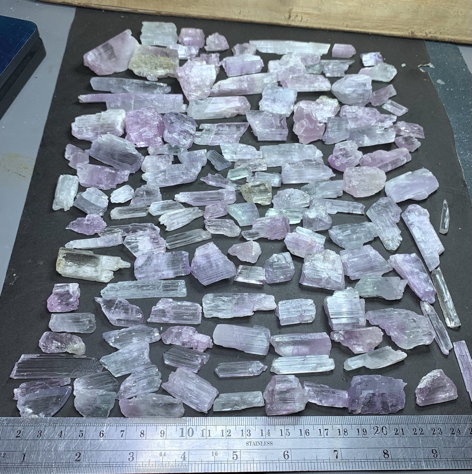 Multi Colour Kunzite 1000Grams Etched Crystals Lot , Natural Spodumene Crystals