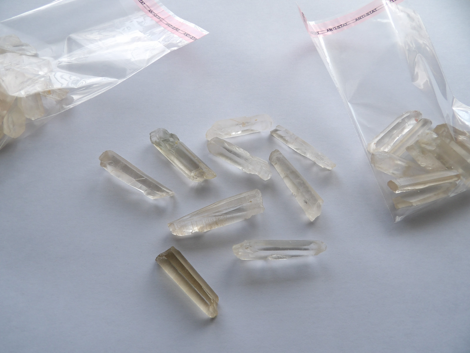 Himalayan Quartz Crystal Shards 50g pack 10-20 Unpolished Points and Chips