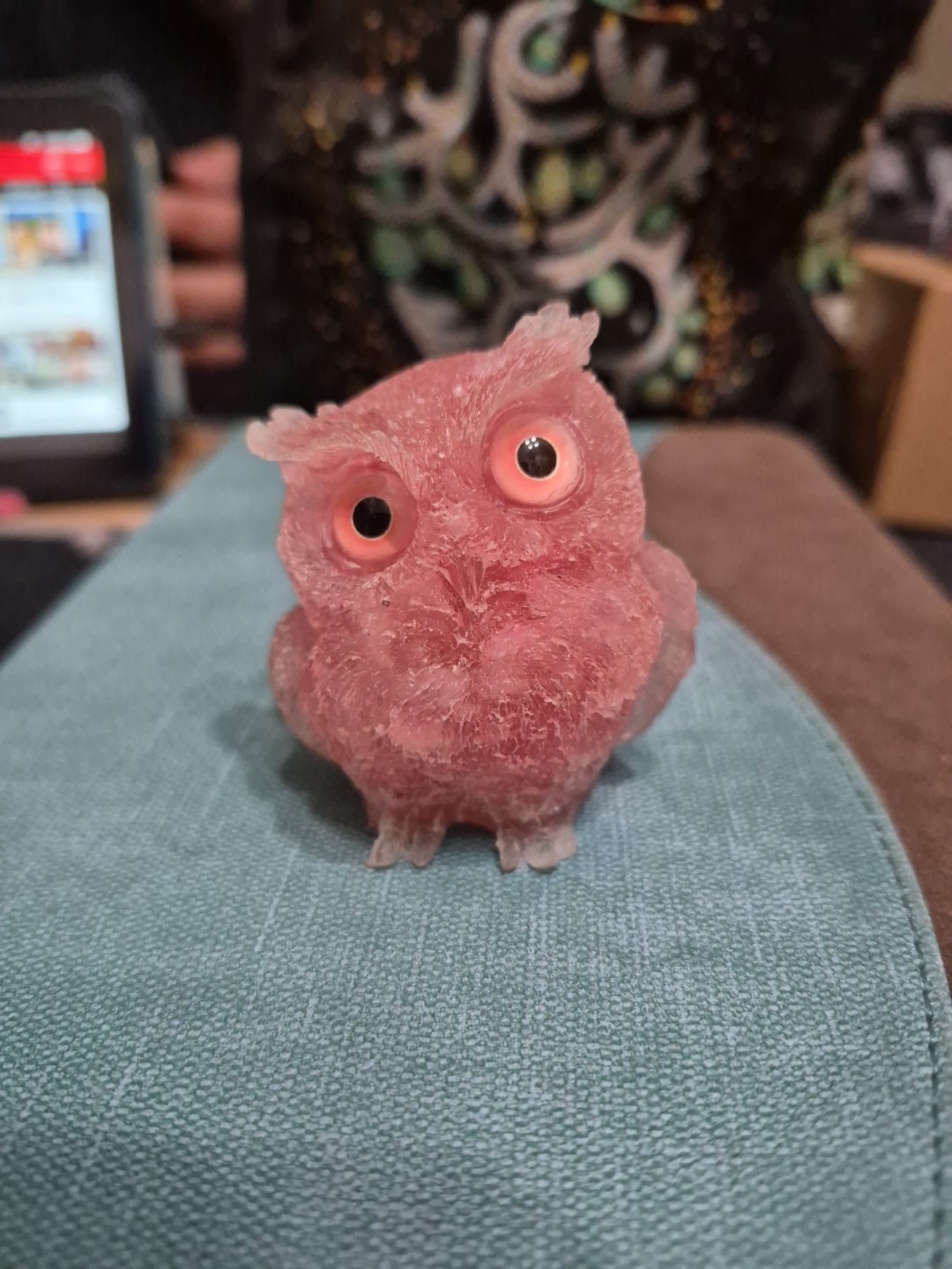 Natural Crystal Tumbled Stone Quartz Resin Filled Owl Decoration 2.5″