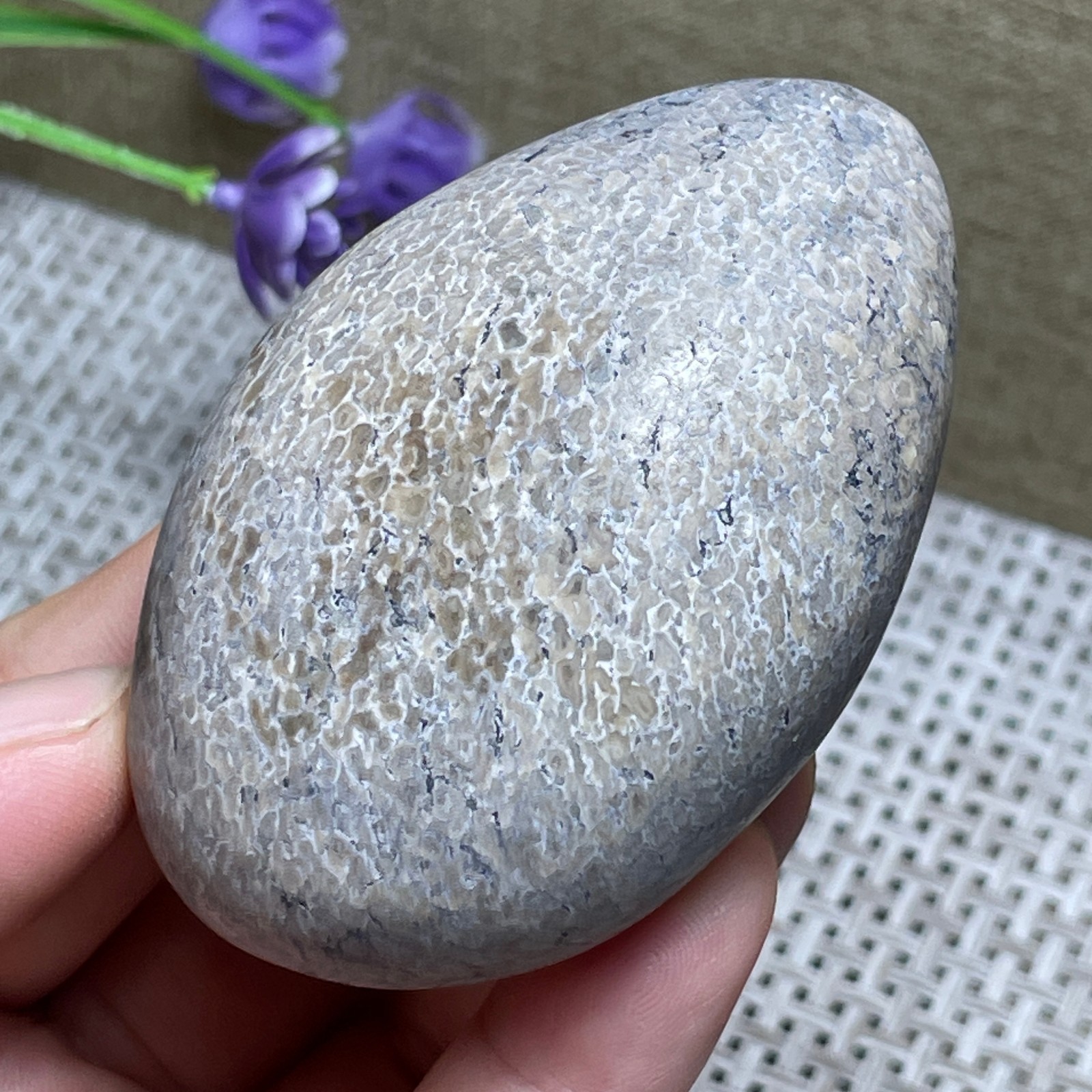 Awesome! beautiful stone home Decoration Madagascar collection 147g 69*46*37mm