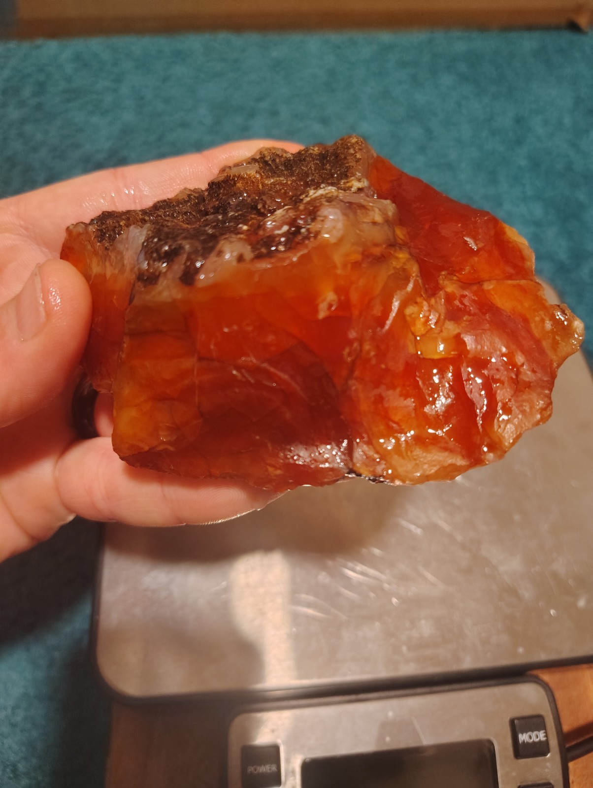 Uncut Oregon carnelian agate, Beautiful red, multi-color, 100% Natural specimen.
