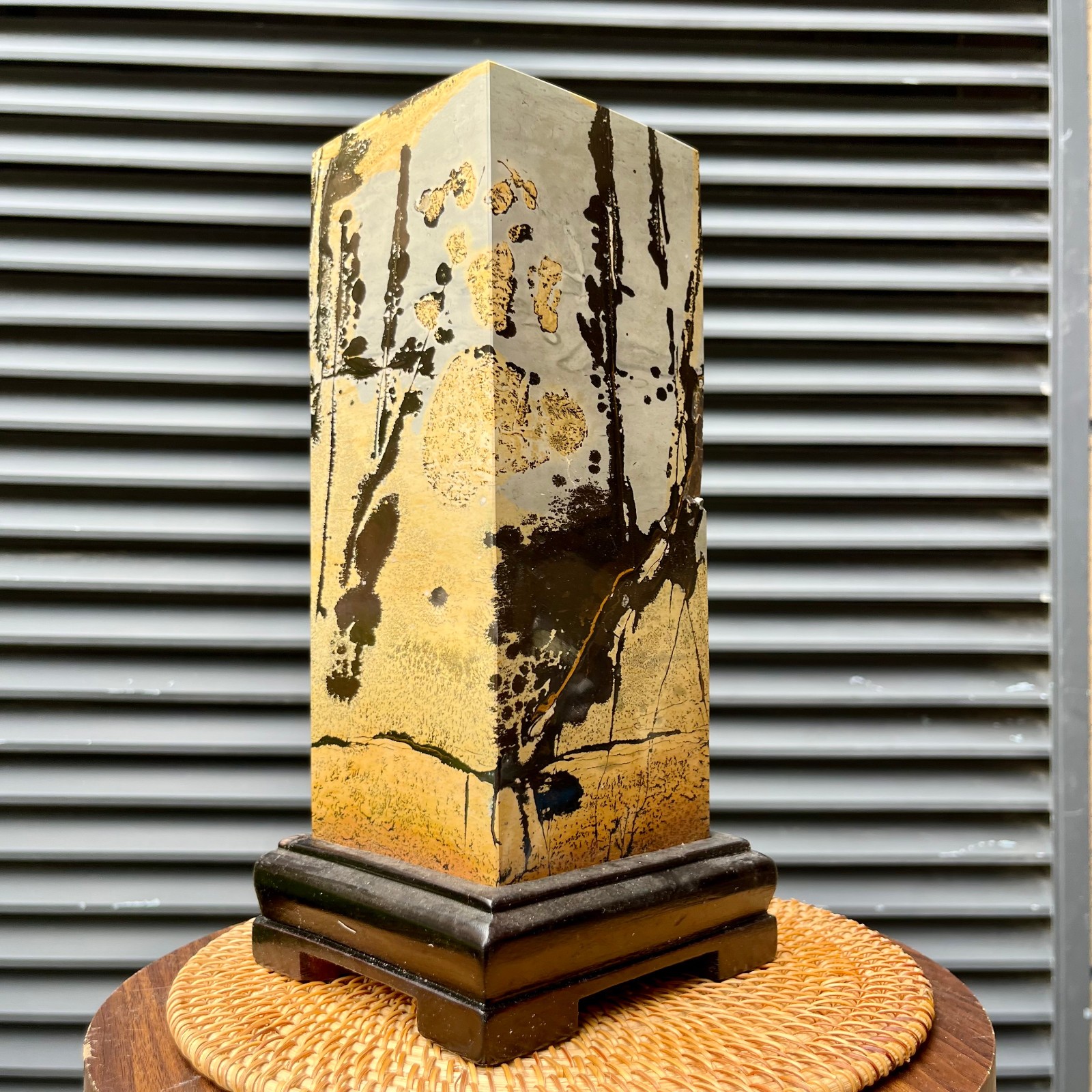 16 lb Landscape Stone Pillar Flat Top Landscape Easter Gift Home Office Display