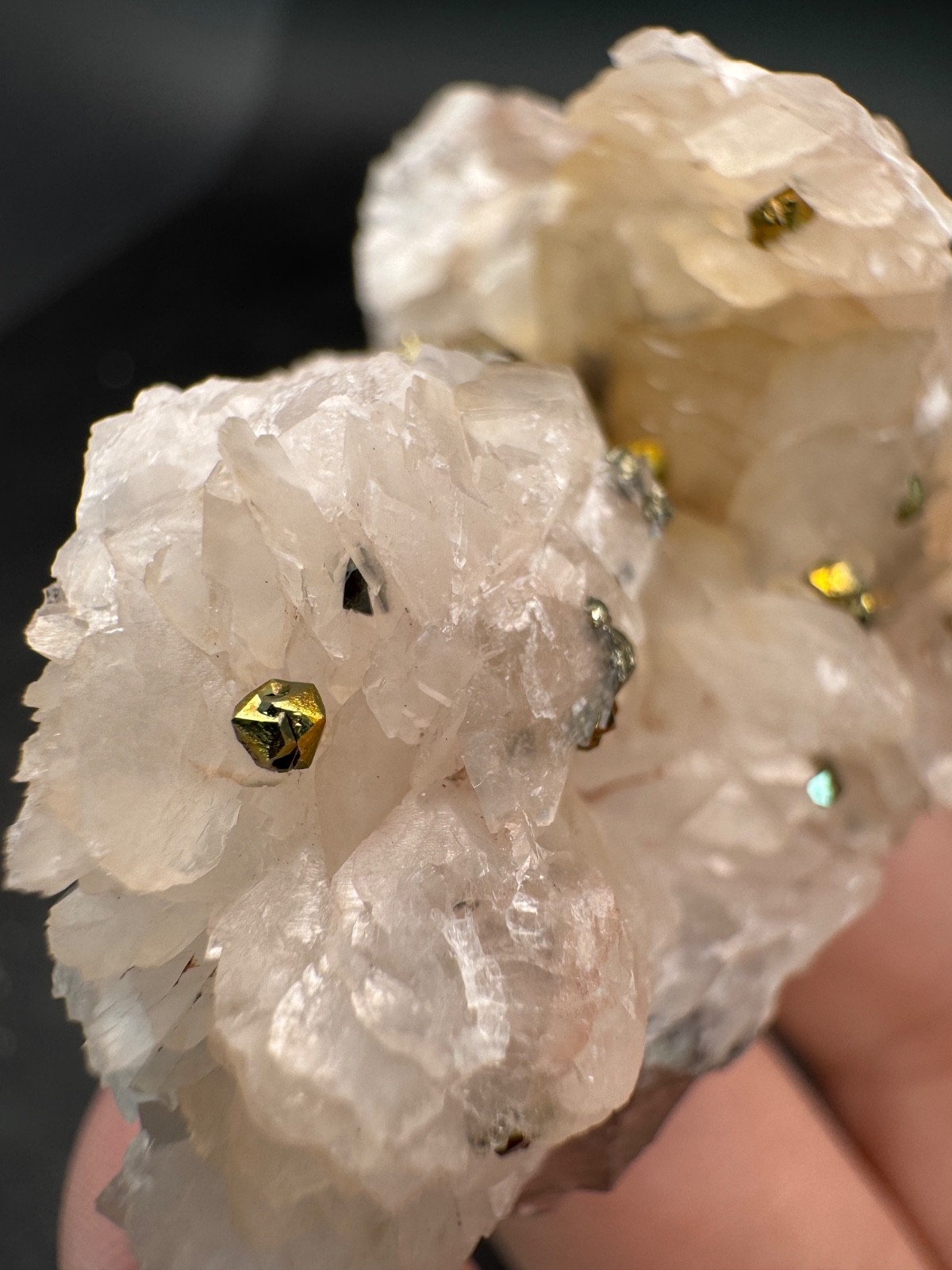 6722 Chalcopyrite on Pink Petal Calcite Hu Bei 44g