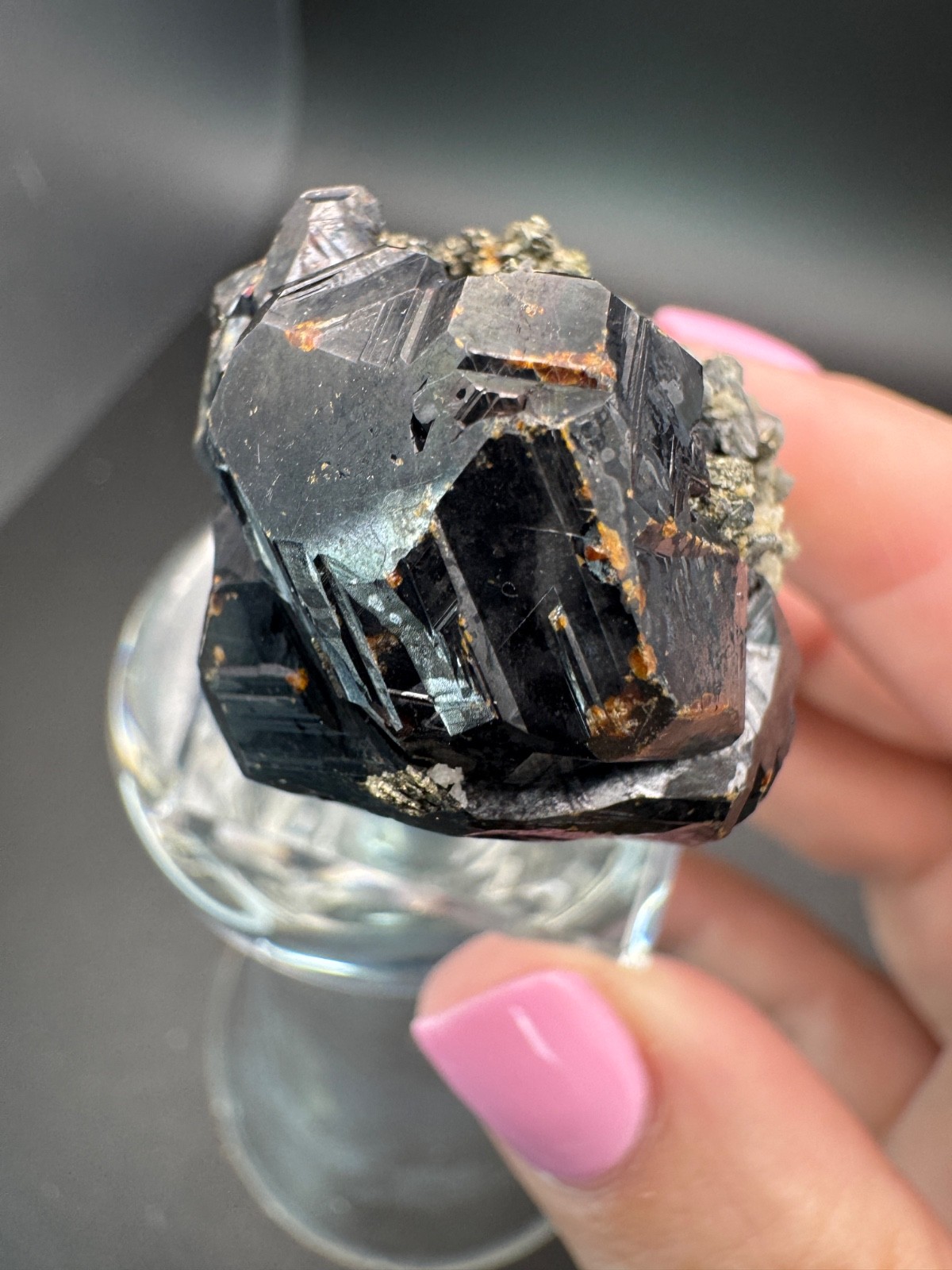 6821 Sphalerite Crystals with Bright UV Fluorescence Santa Eulalia, MX 34g