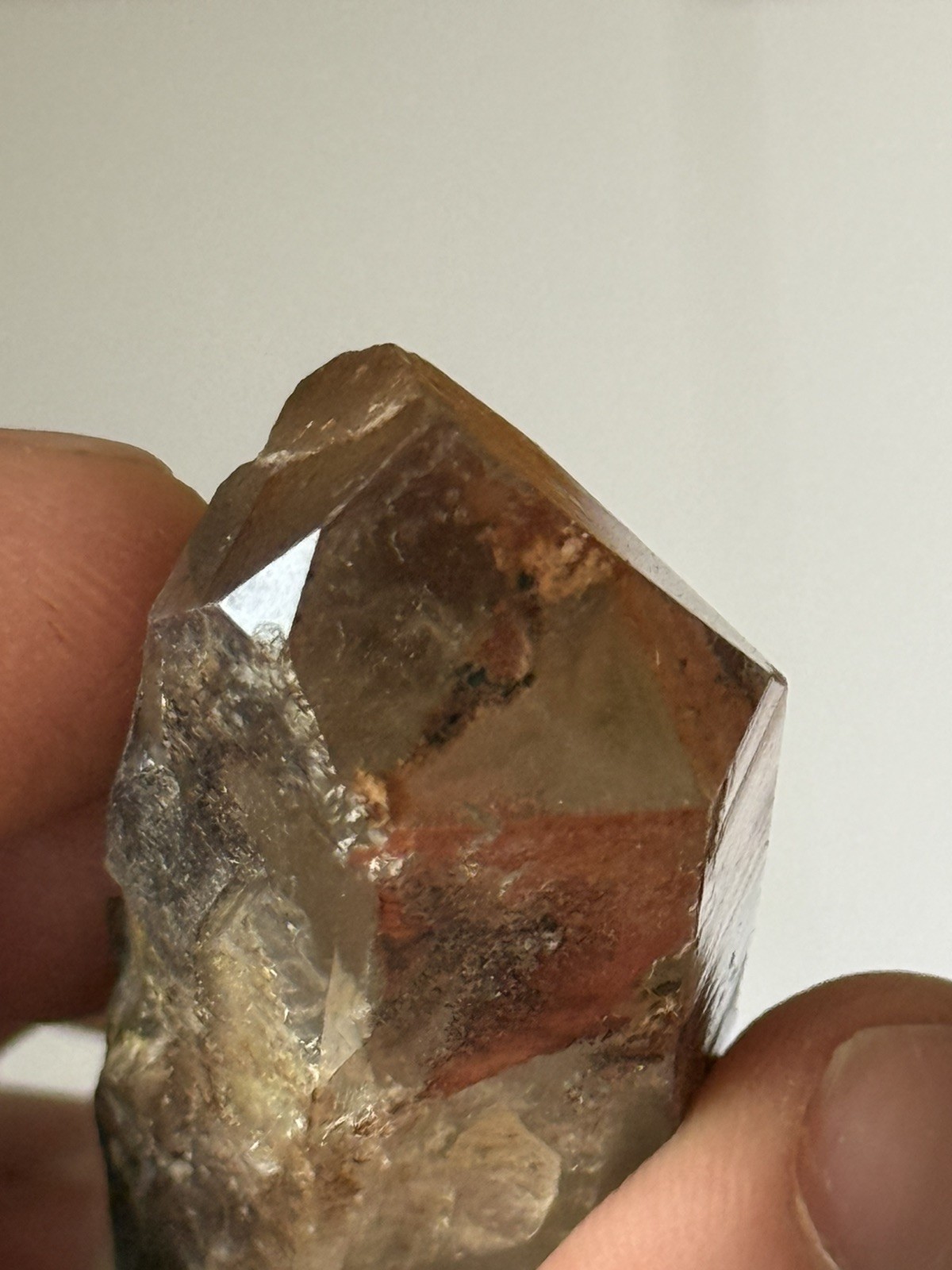 Quartz Crystal w/ Phantom & Hematite Red Feather, CO 5cm – 34.2g – ID20
