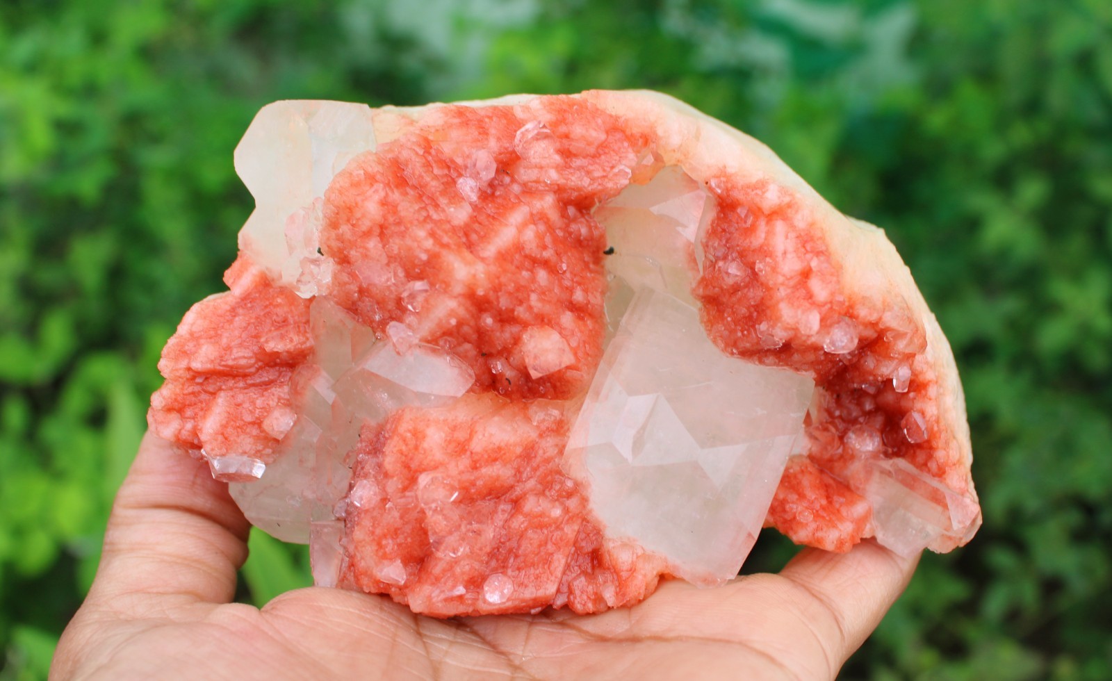 APOPHYLLITE CRYSTAL ON RED STILBITE MATRIX MINERAL SPECIMEN