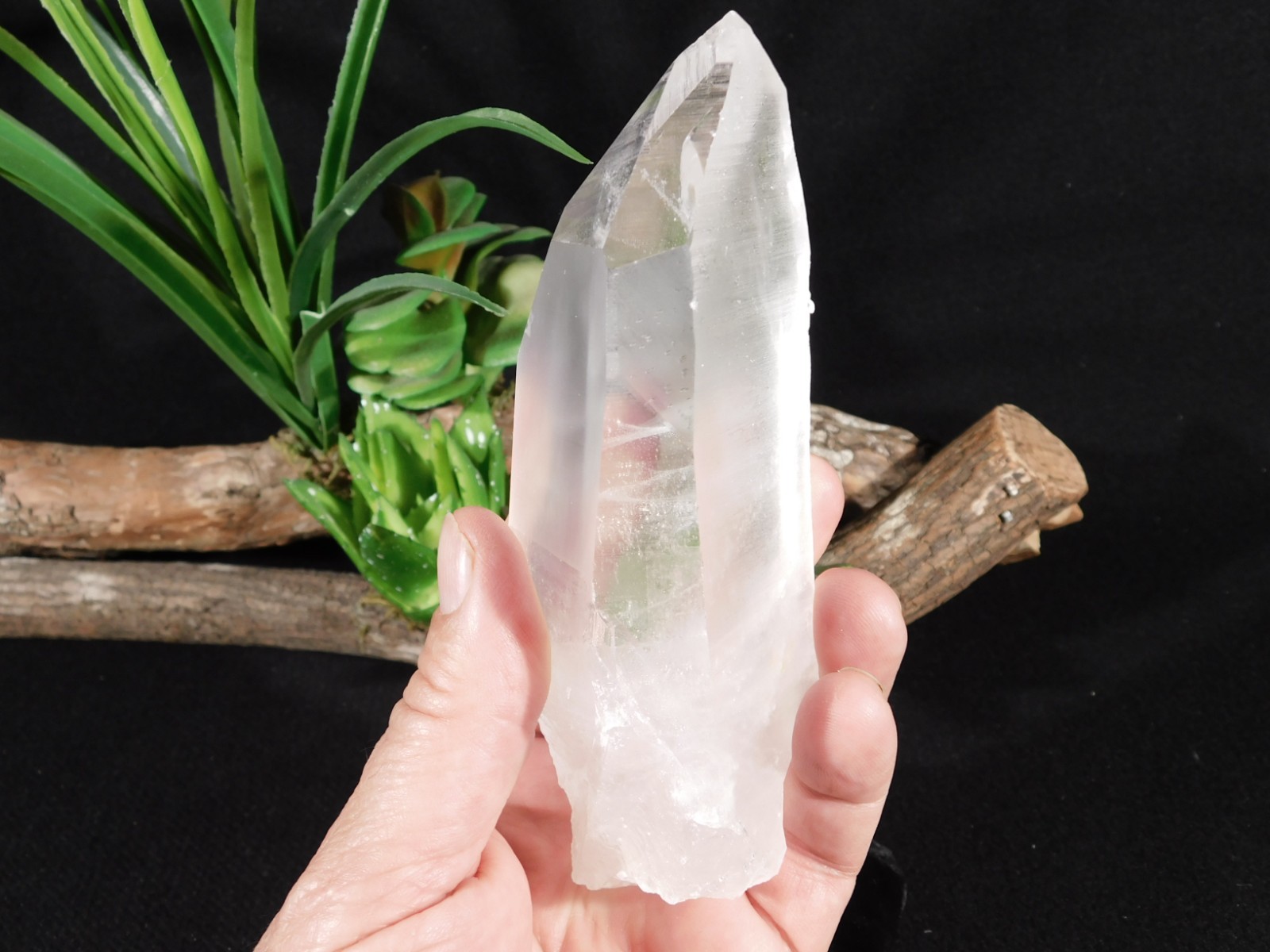 Big! Semi Translucent LEMURIAN Quartz Crystal From Brazil 443gr