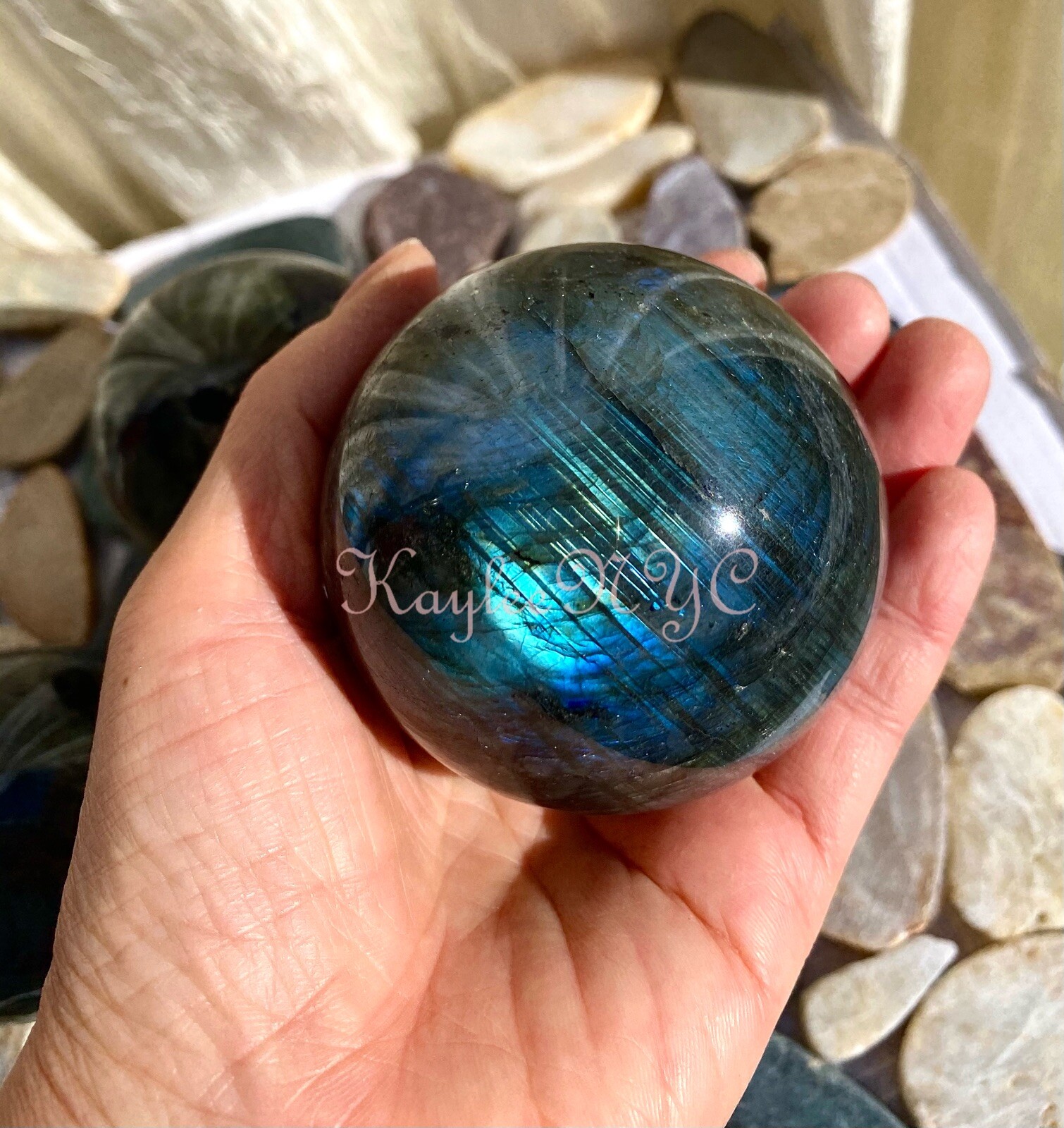 Wholesale Lot 3-5PCs Natural Labradorite Spheres Crystal Healing Energy 2.8-3lbs