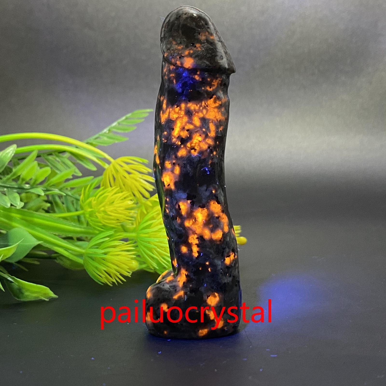 1X Natural Yooperite Flame’s Stone male penis Quartz Crystal Skull Massager 3.8″