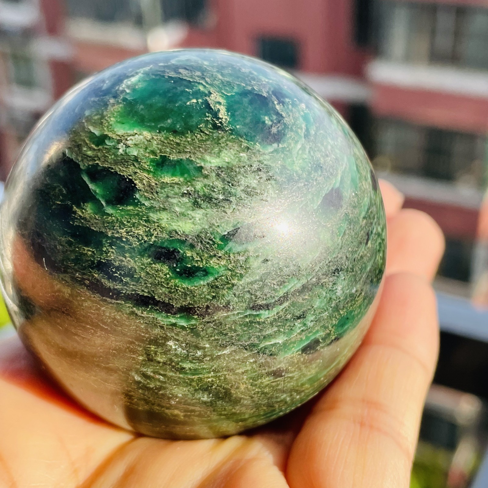 290G Natural emerald ball spiritual healing F3