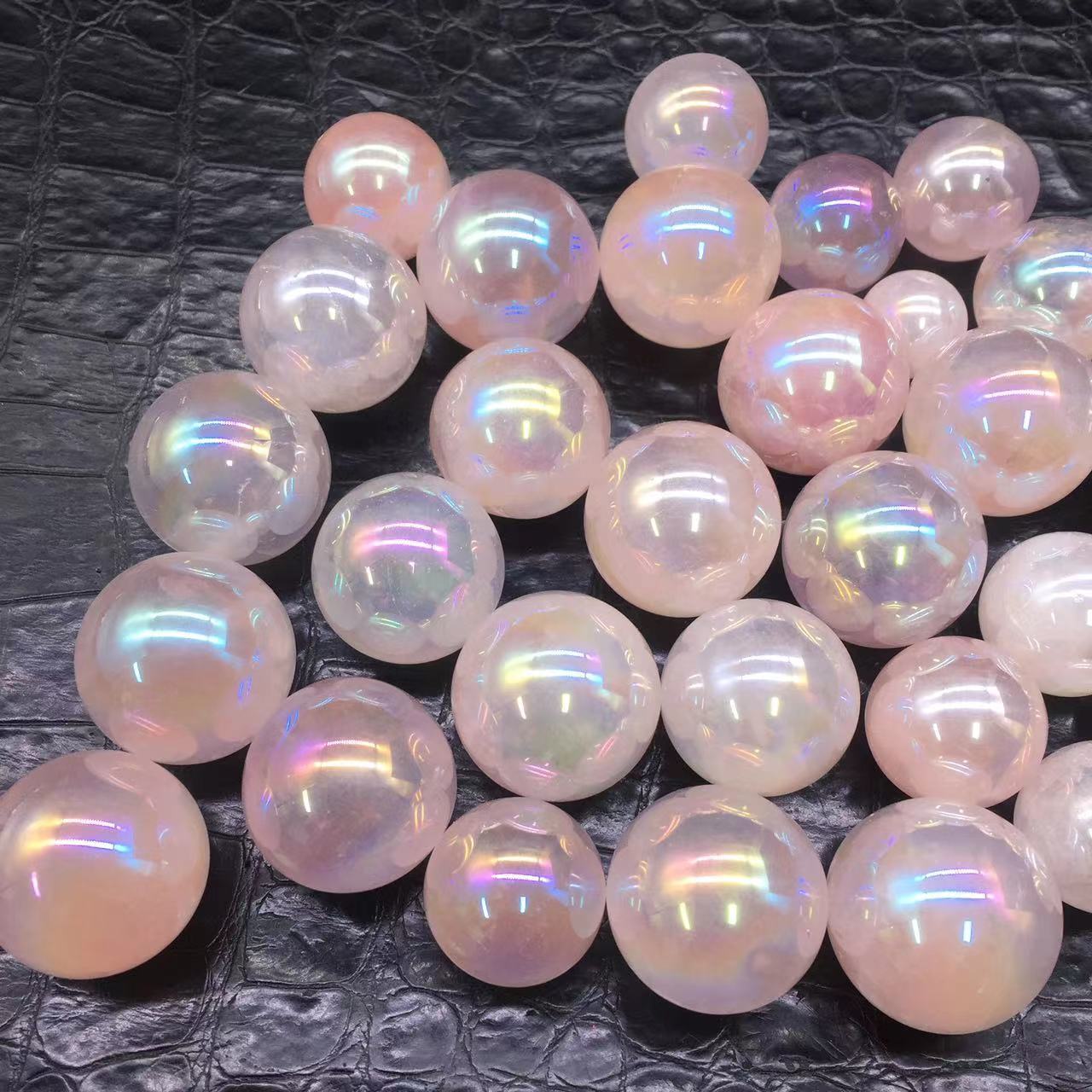 Rainbow Angel Aura Pink Quartz Crystal Beads Sphere Ball Healing Decoration 100g