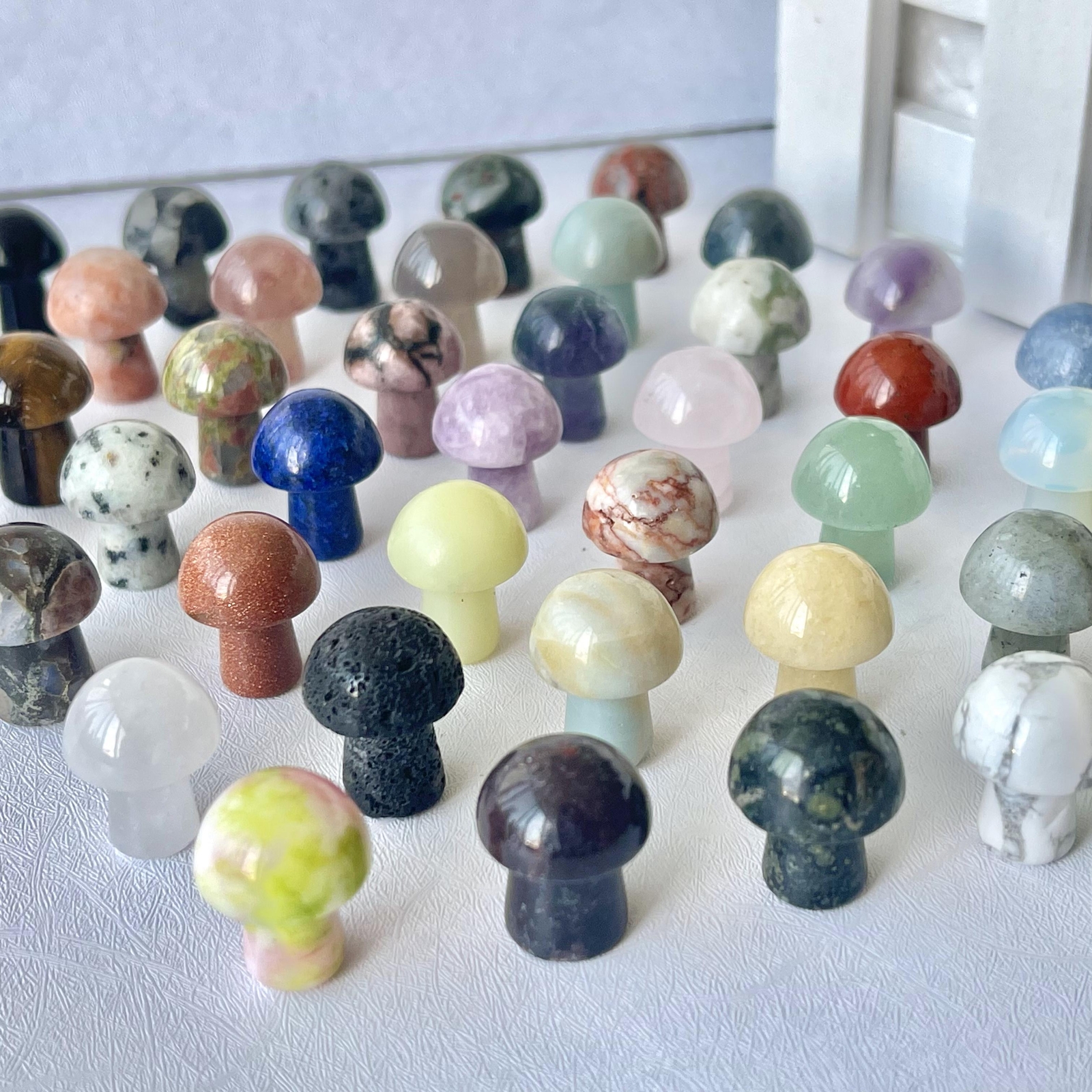 Natural Mix mini Mushroom Quartz Crystal Carved Skull Healing Random