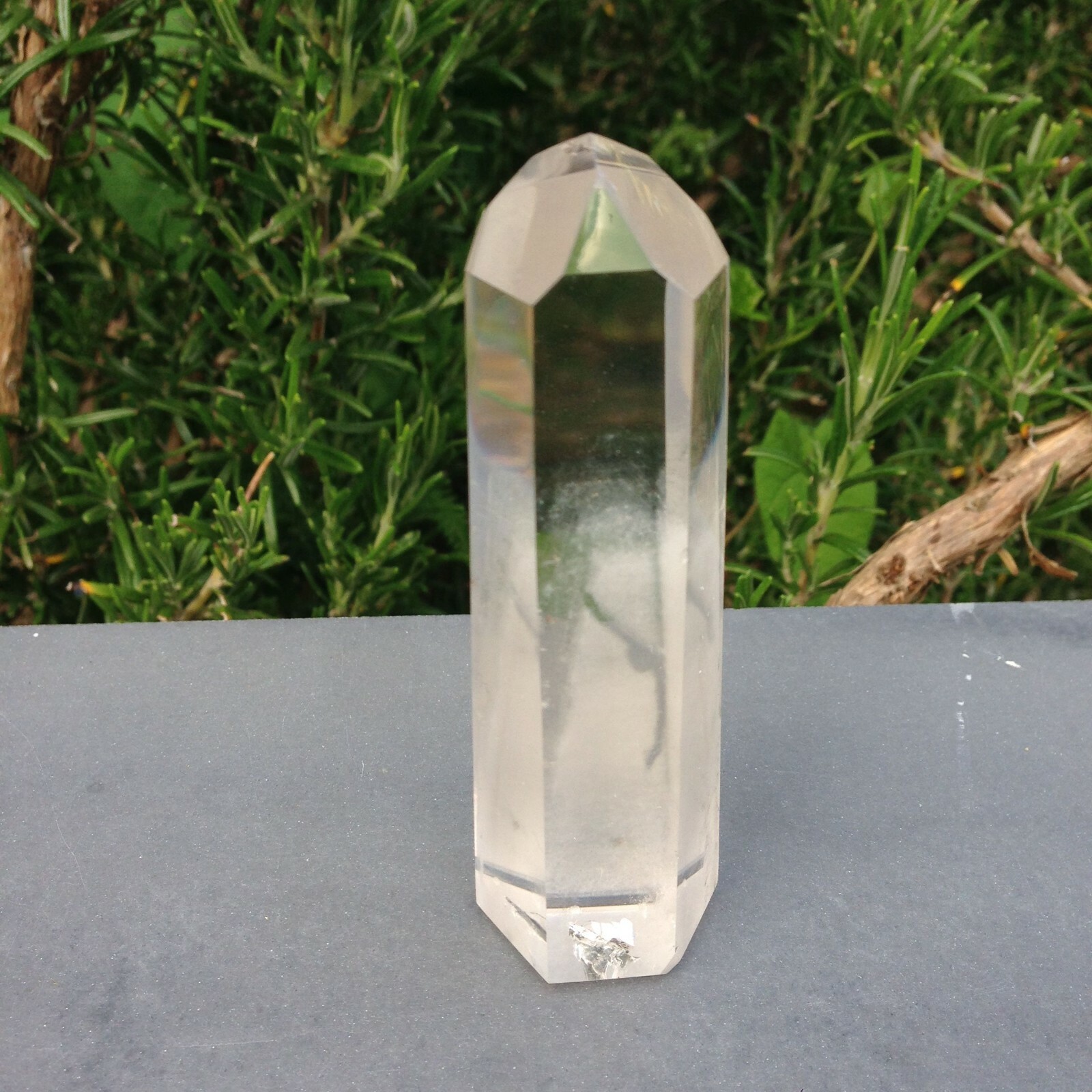 Clear Quartz Phantom Crystal Point Healing Activator Earth 102g 9.67×2.95×2.4cm
