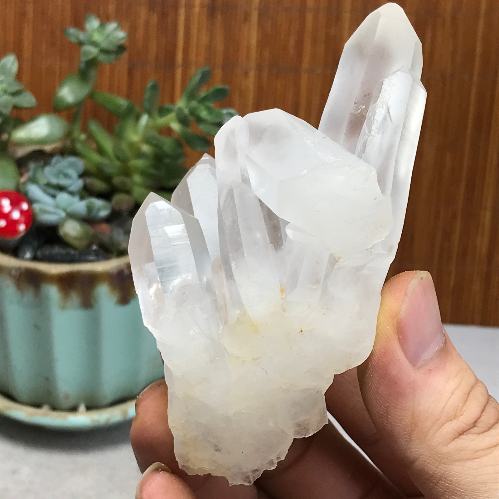 98-53-33mm Natural crystal clusters pretty Quartz Mineral Specimen 115g A6988