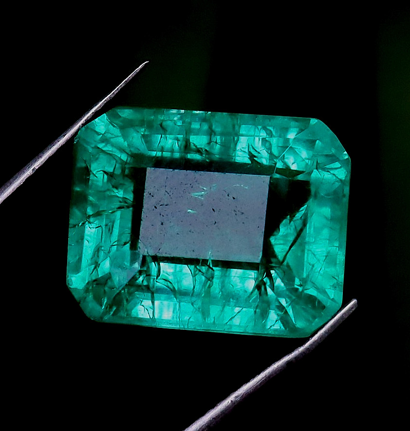 Emerald Cut 12.30 Ct Green Emerald Certified Natural Colombian Loose Gemstone