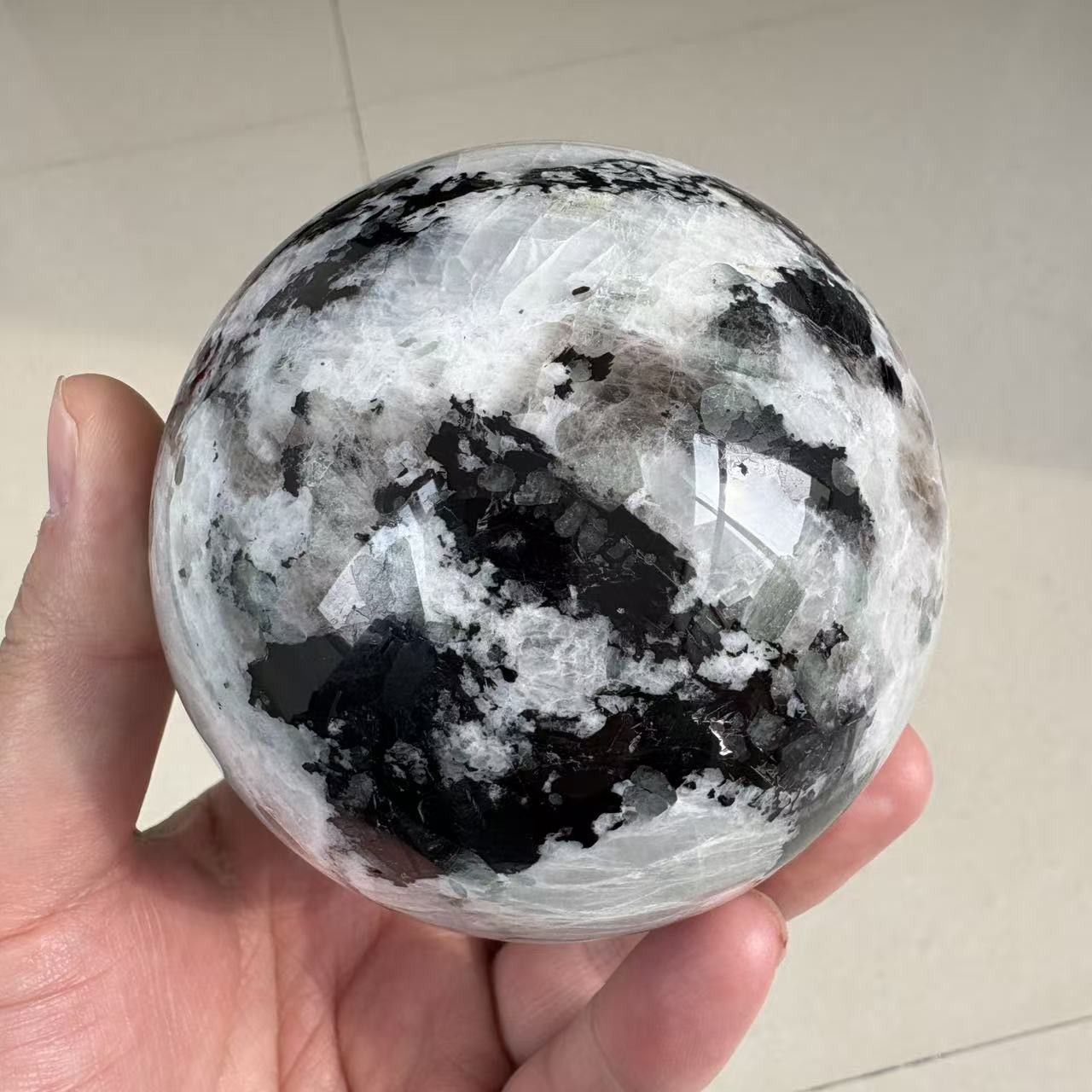 2.2LB 3.5″ Natural Black And White Moonstone Sphere Crystal Ball Healing