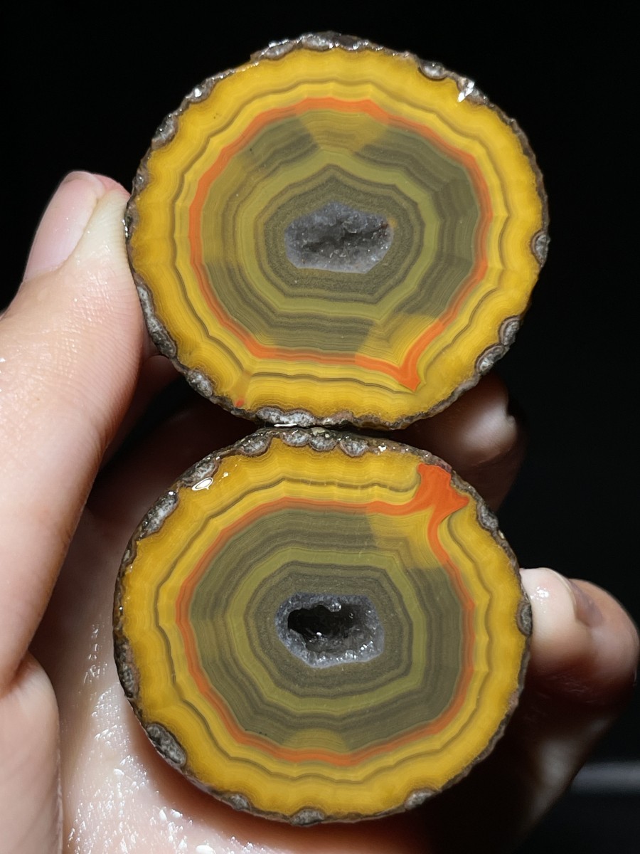 1pair Chinese natural Warring States Red agate crystal hole crystal 73g A38