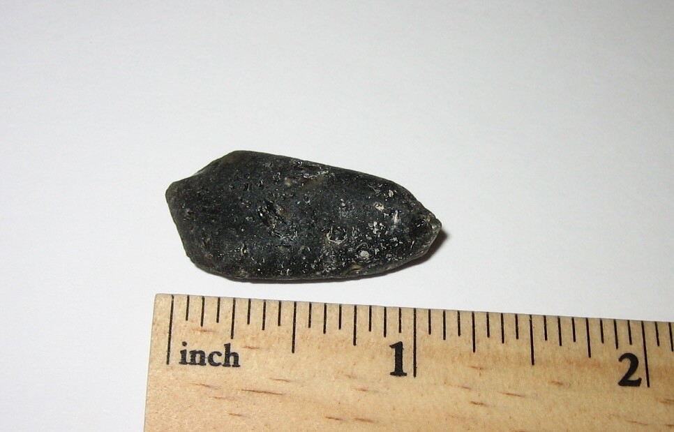 1.2″ RARE! NATURAL ROUGH DARWINITE TEKTITE MINERAL FROM AUSTRALIA ~ 4.2grams *A
