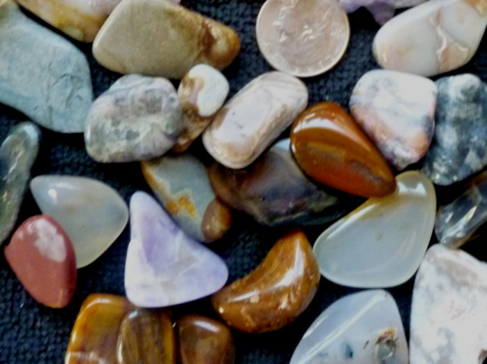 Mix Tumbled Polished Agates, Quartz, Jasper, Crystals – Bulk 1 lb Lot Average 1″
