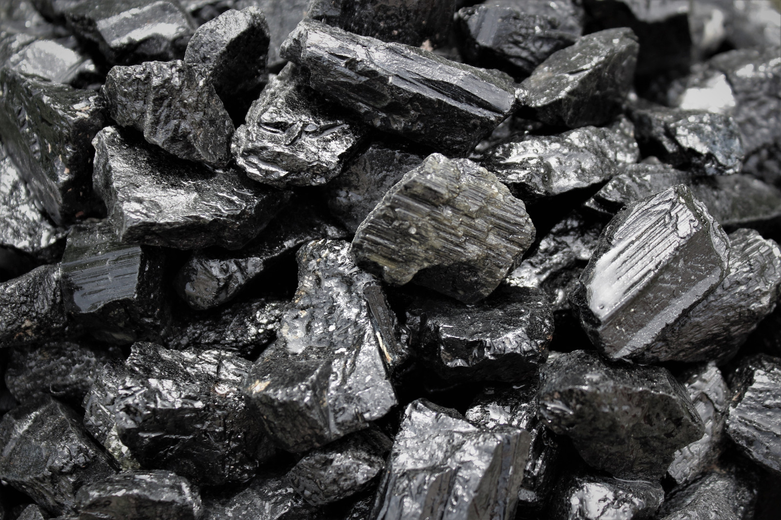 1/4 lb Black Tourmaline Rough Natural Stones Bulk Wholesale Crystal Raw 4 oz