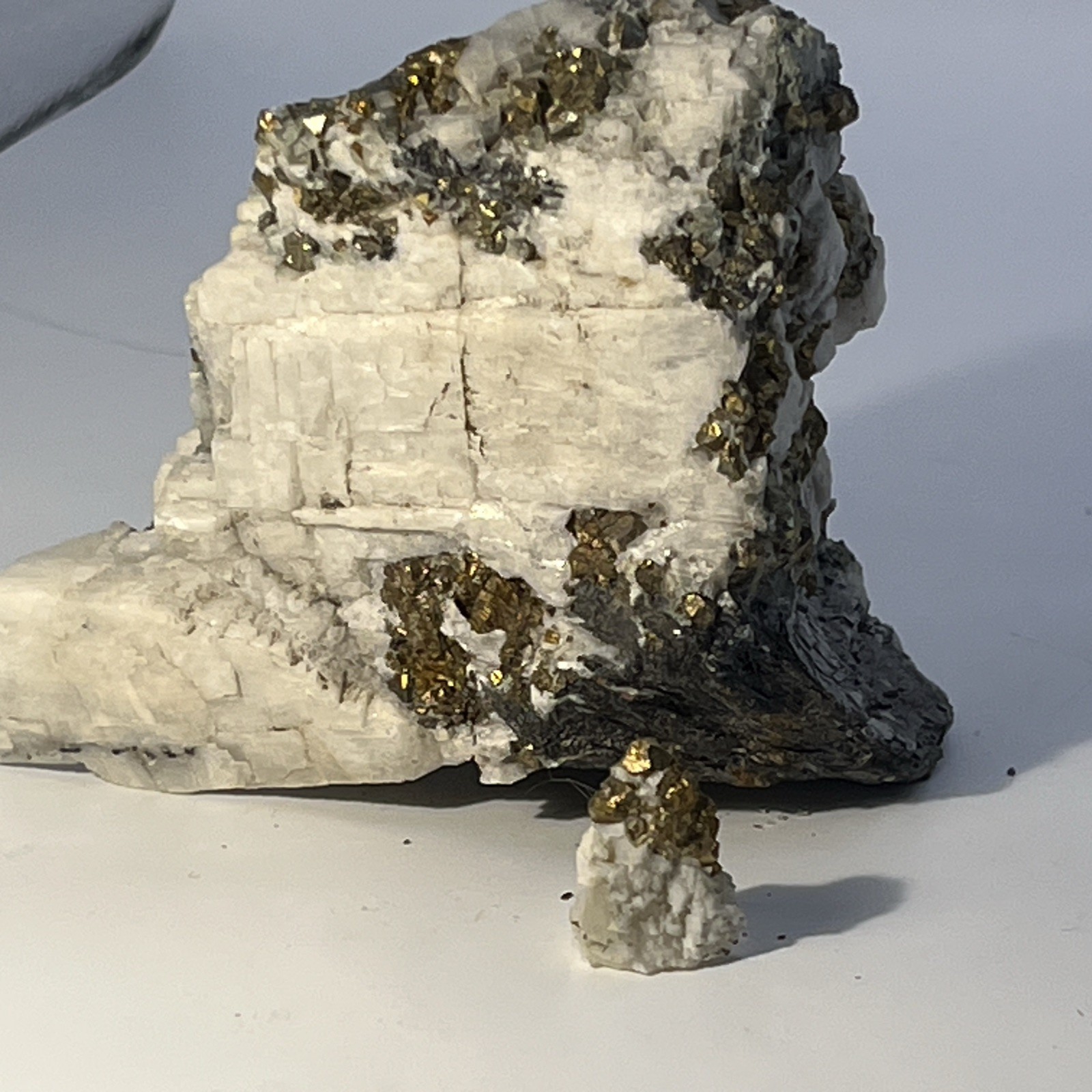 175g Rare Golden Chalcopyrite Iron Pyrite Gemstone Mineral Specimen in Calcite