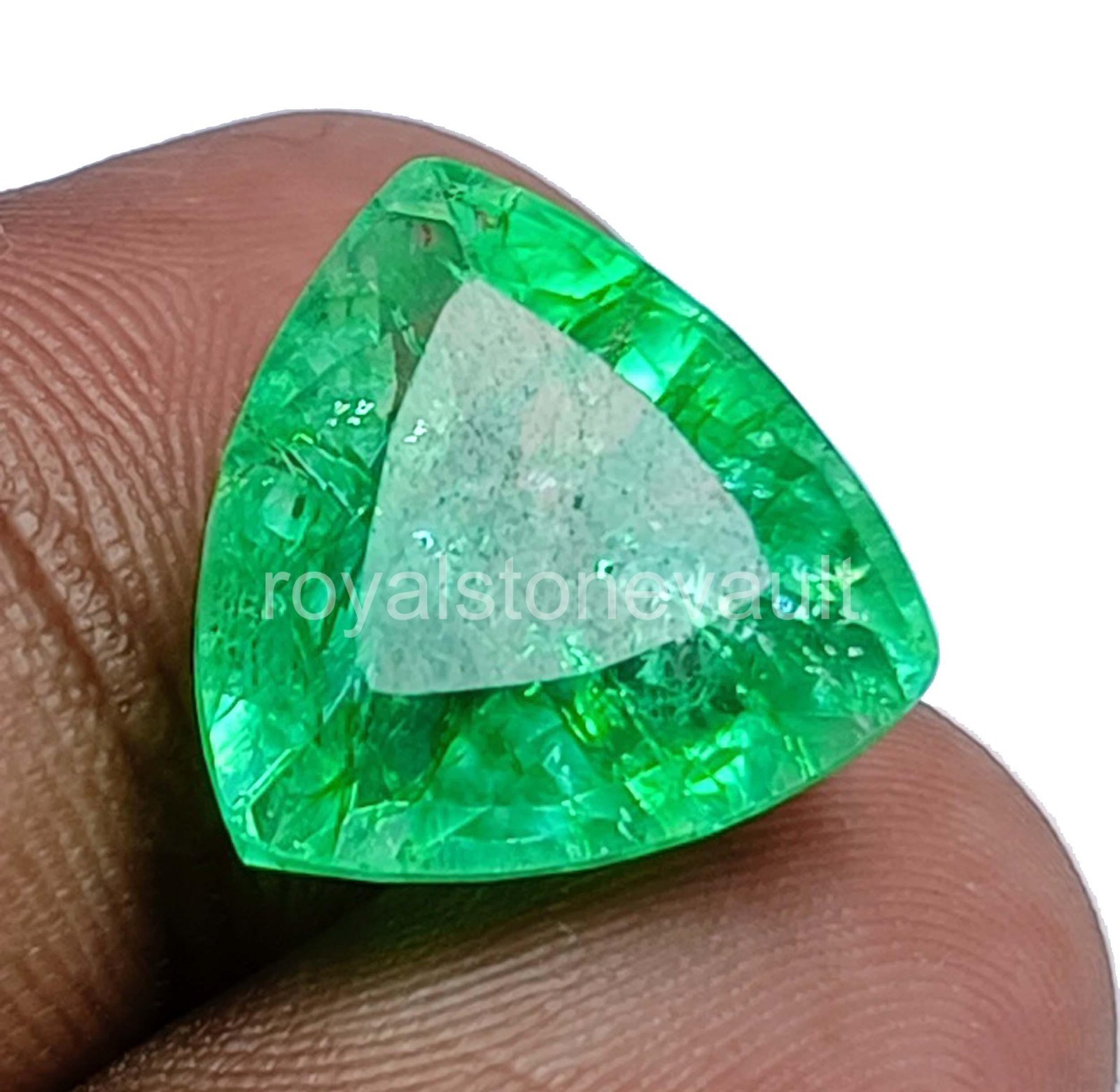 IGL Certified 10.99 Carat Natural Green Emerald Loose Gemstone Trillion Cut 5SDI