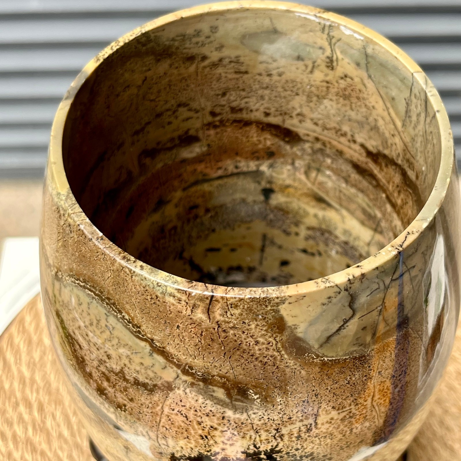 Polished Landscape Stone Vase Brush Pot Crystal Mineral Home Office Decor