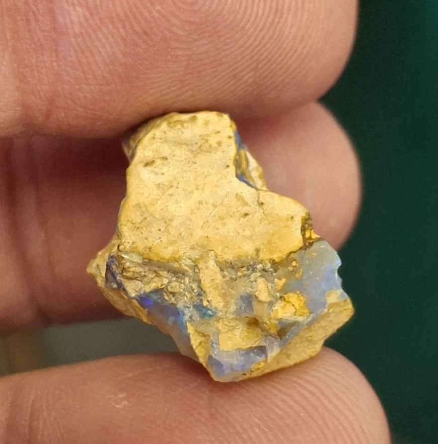 Nice Opal Piece…18 carat