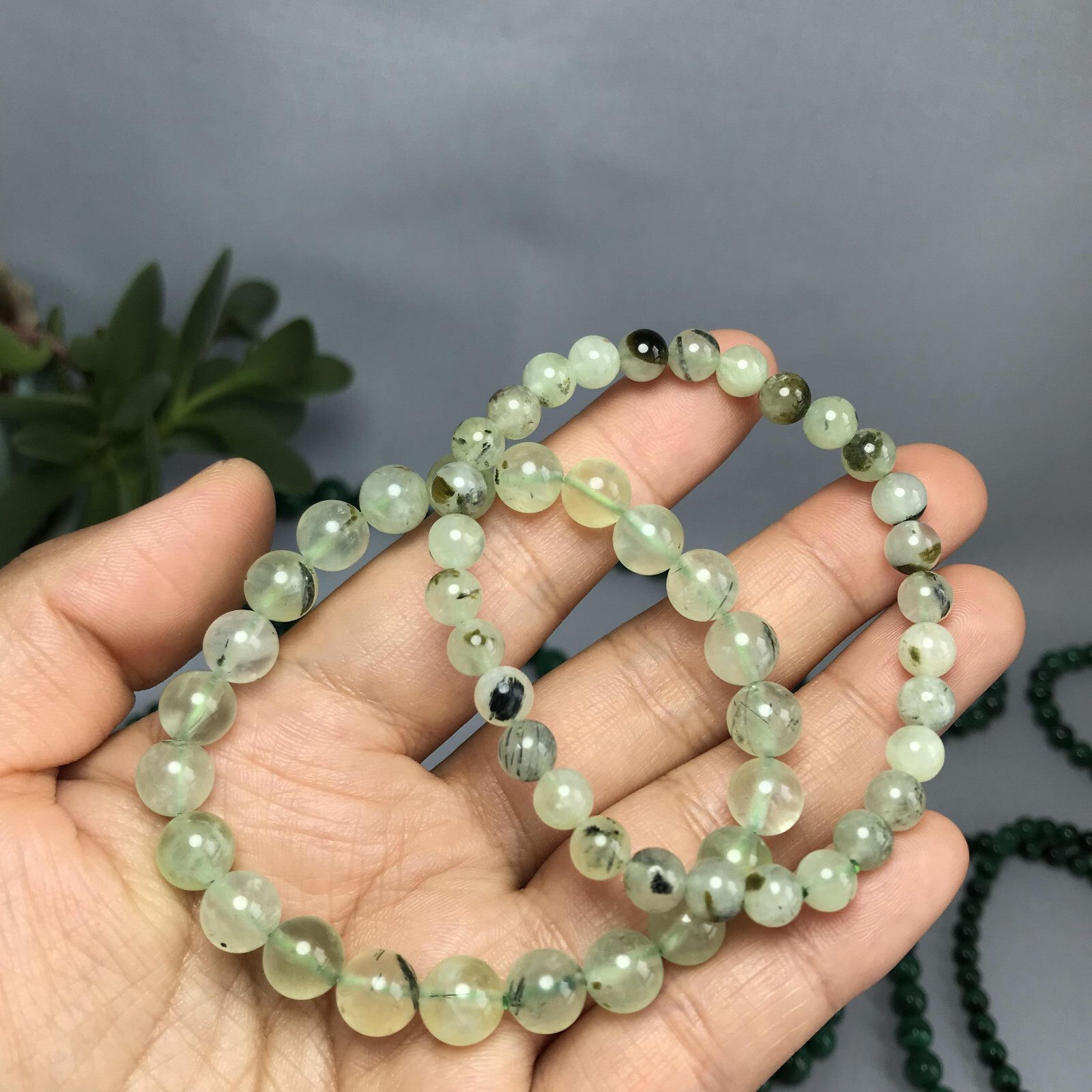 6mm Natural Polish Clear Grape stone bracelets Crystal ball sphere Specimen